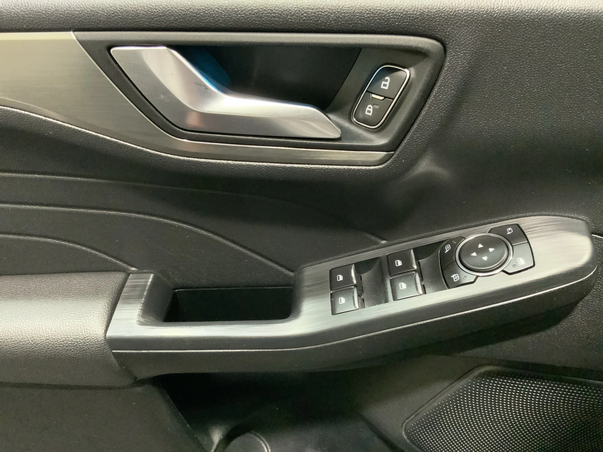 Ford-Kuga-image-15