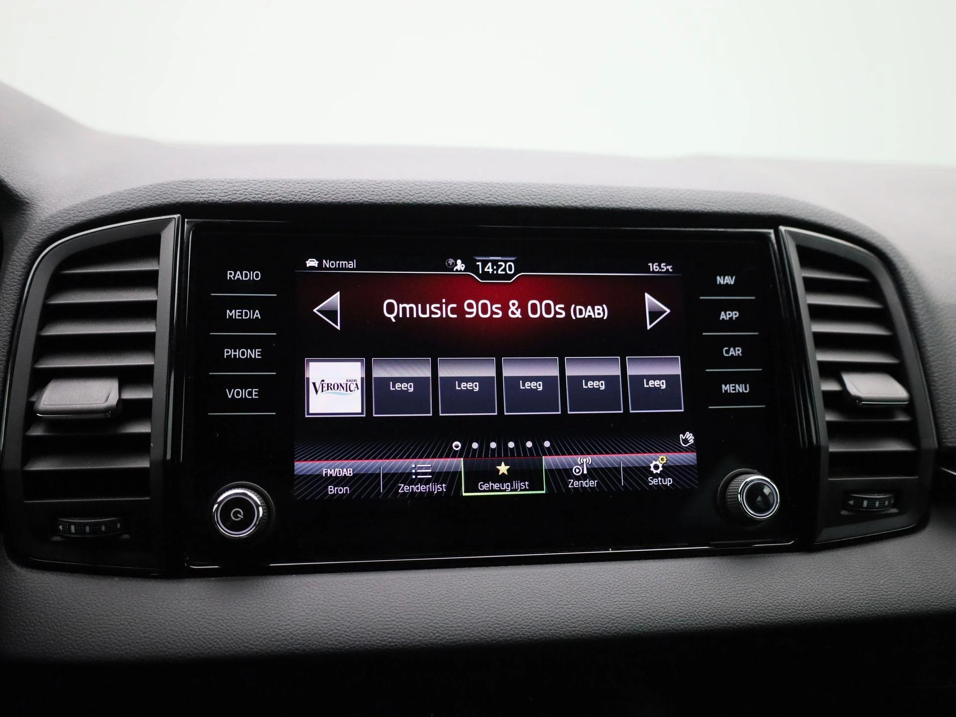 Škoda-Karoq-image-22