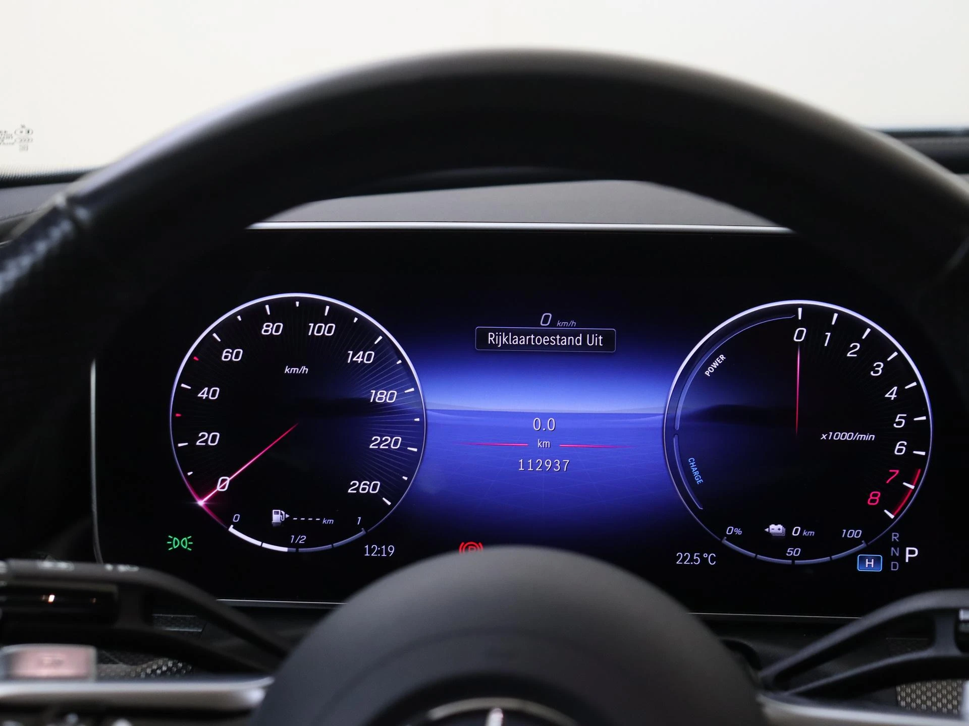 Mercedes-Benz-C-Klasse-image-10