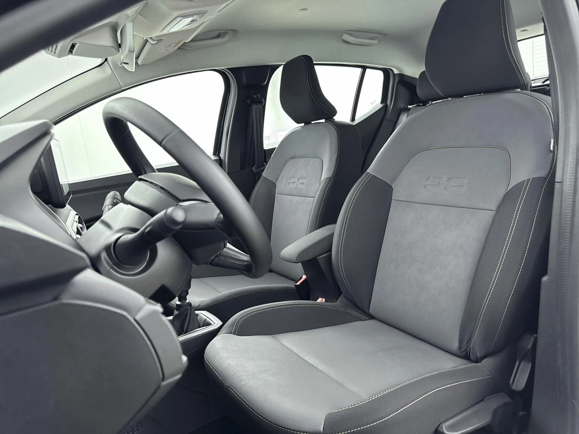 Dacia-Sandero Stepway-image-23