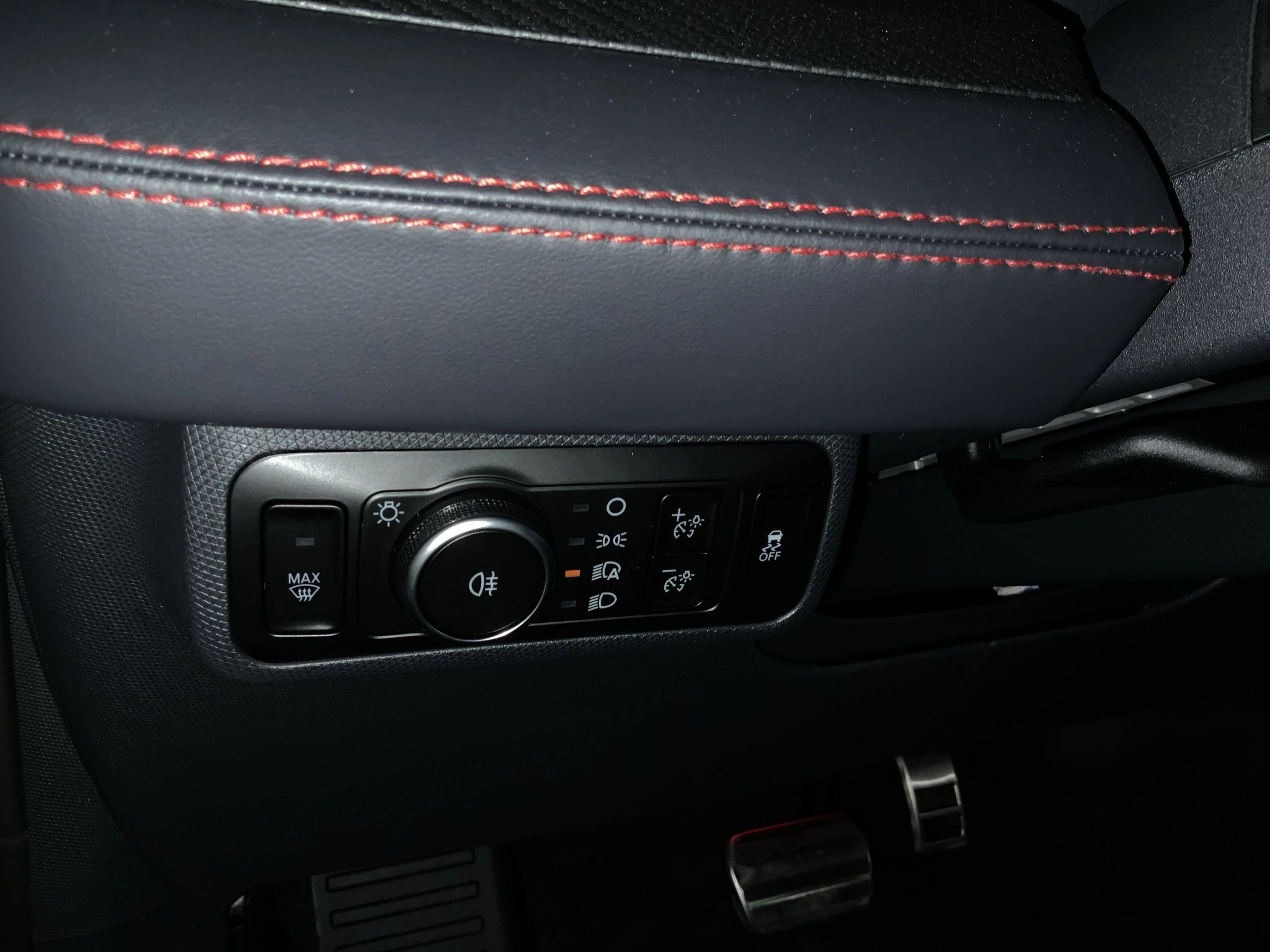 Ford-Mustang Mach-E-image-21