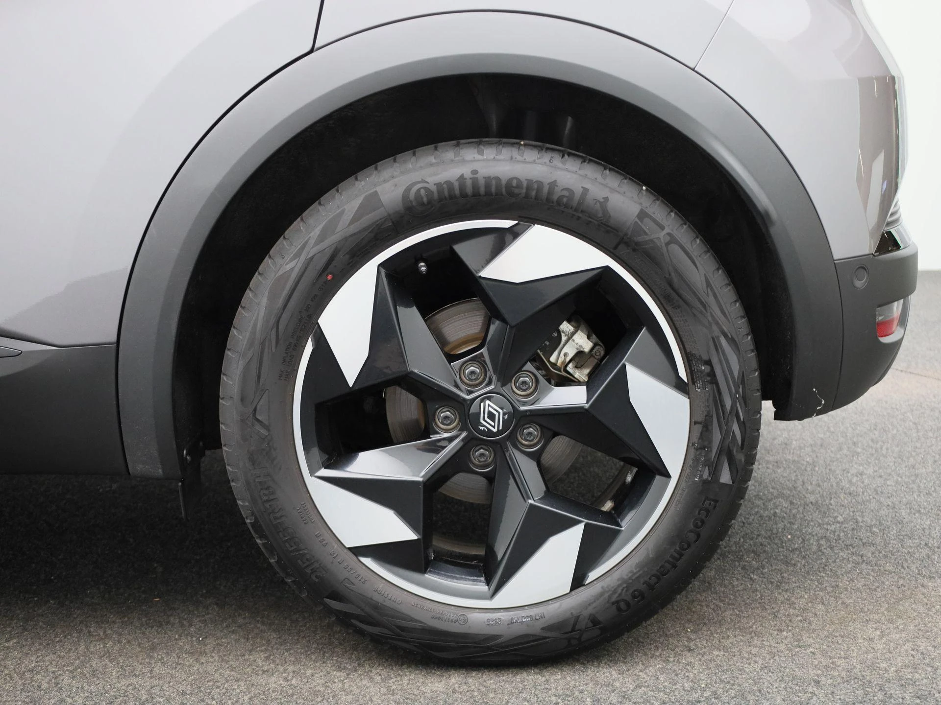 Renault-Captur-image-16