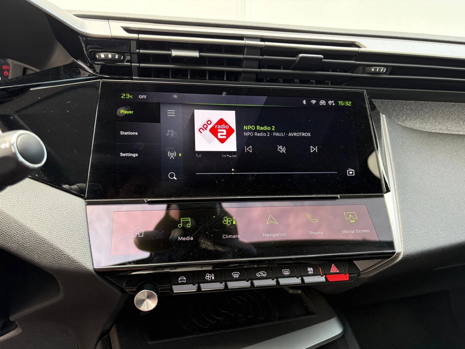 Peugeot 408 1.2 Hybrid 145 e-DCS6 Allure
