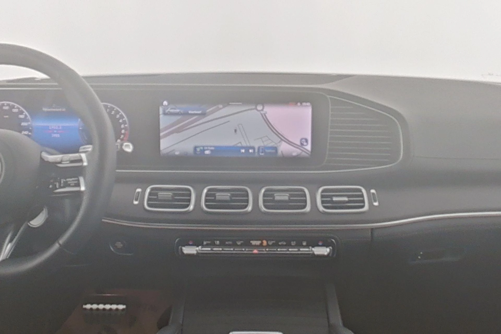 Mercedes-Benz GLE 53 AMG Hybrid + 31g co2 + PANO + HEAD UP + BURMESTER + AIRMAT