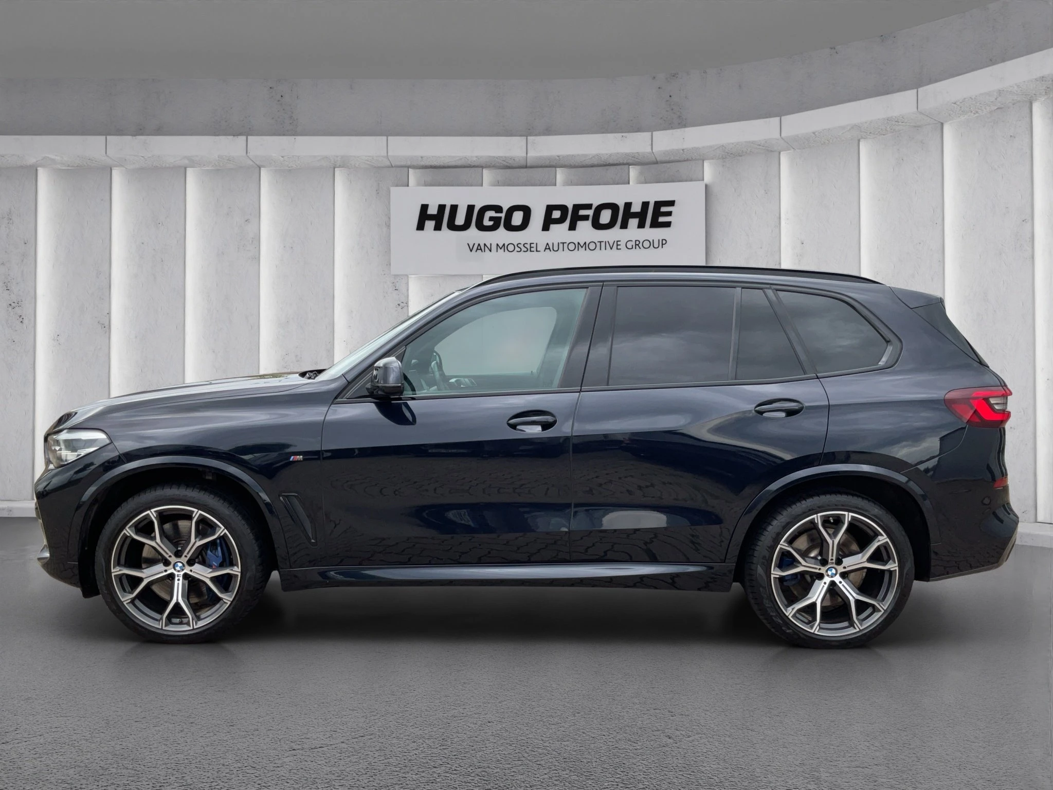 BMW-X5-image-1