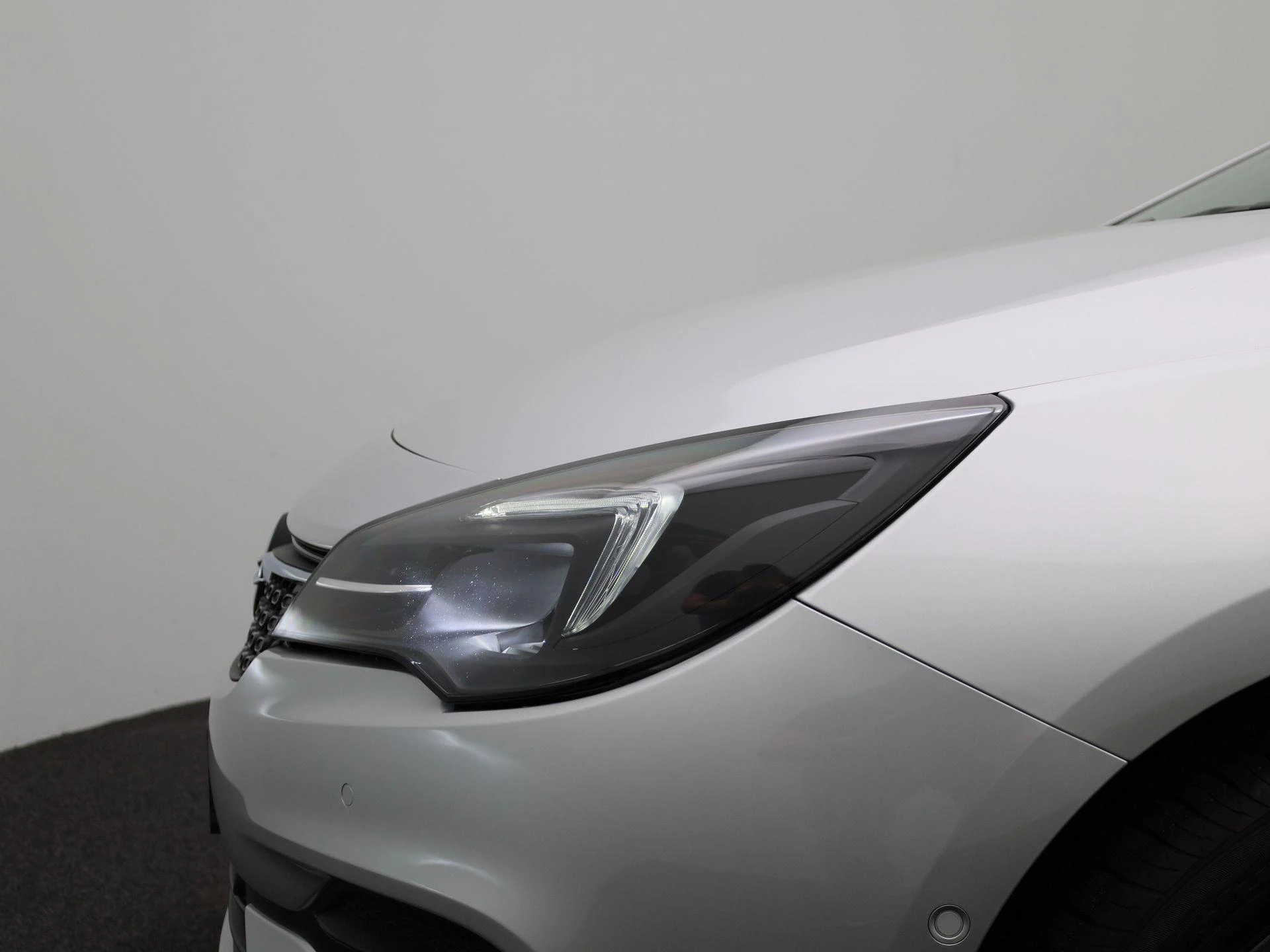 Opel Astra Sports Tourer 1.2 Design & Tech