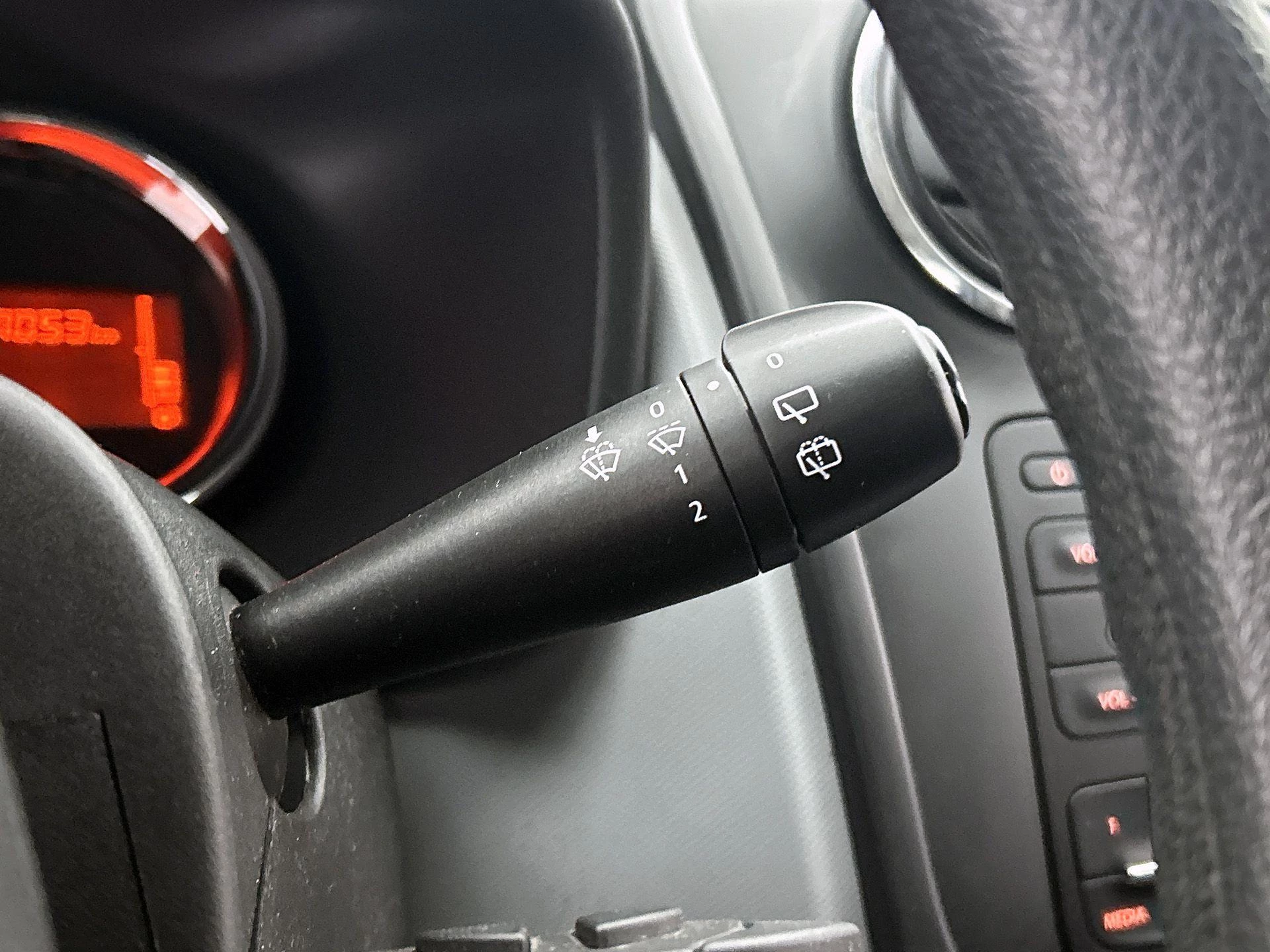 Dacia-Sandero-image-7