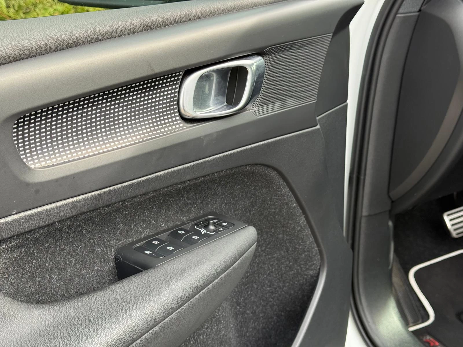 Volvo XC40 1.5 T5 Recharge R-Design