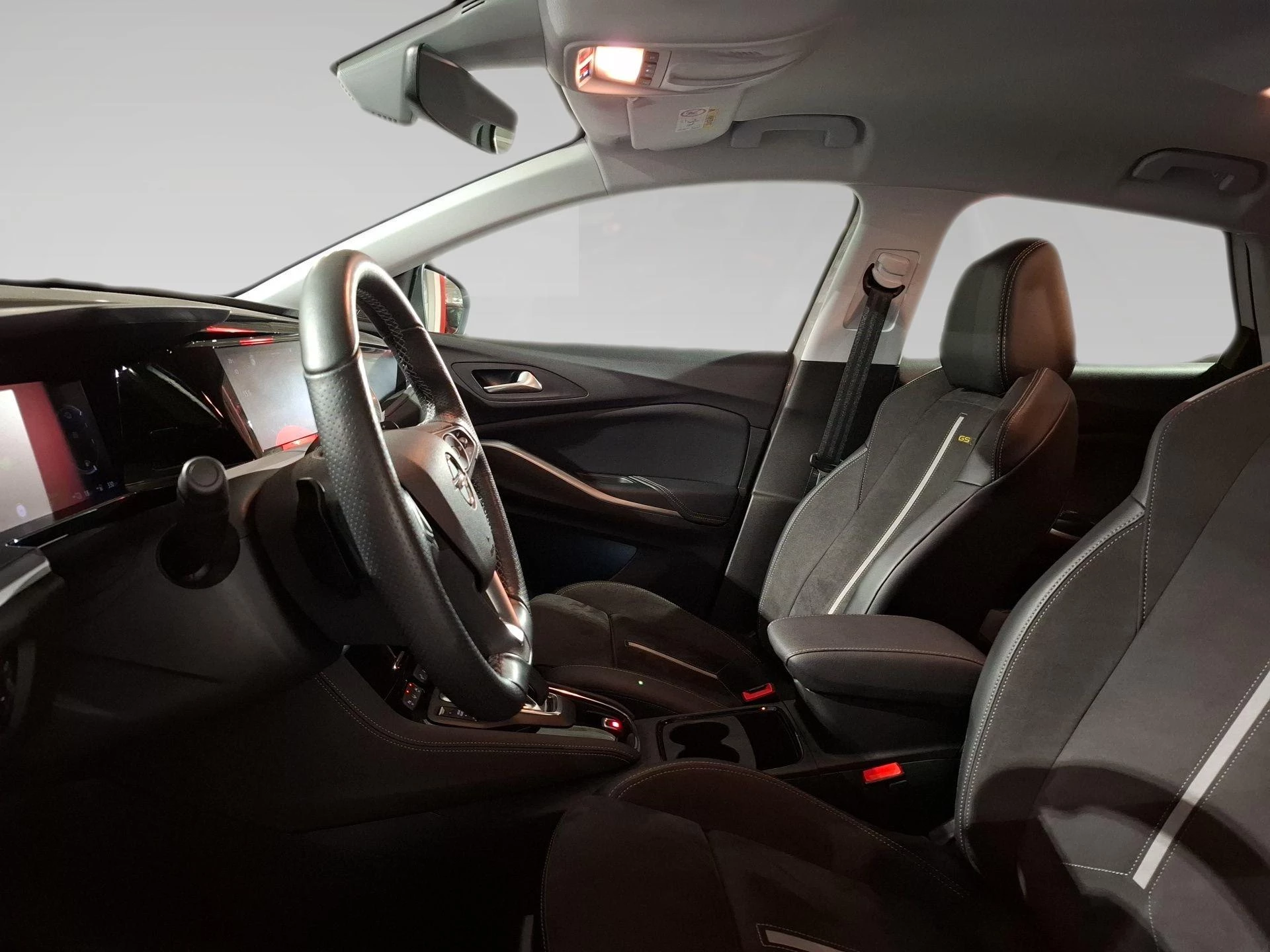 Opel-Grandland-image-8