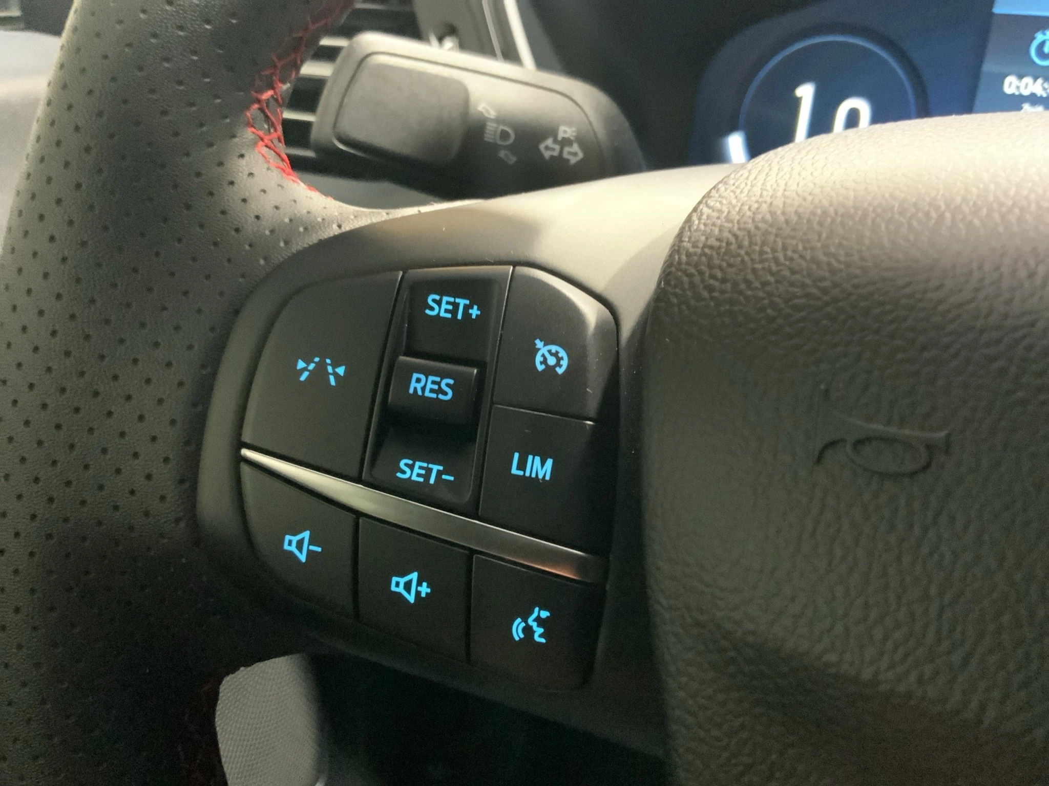 Ford-Kuga-image-19