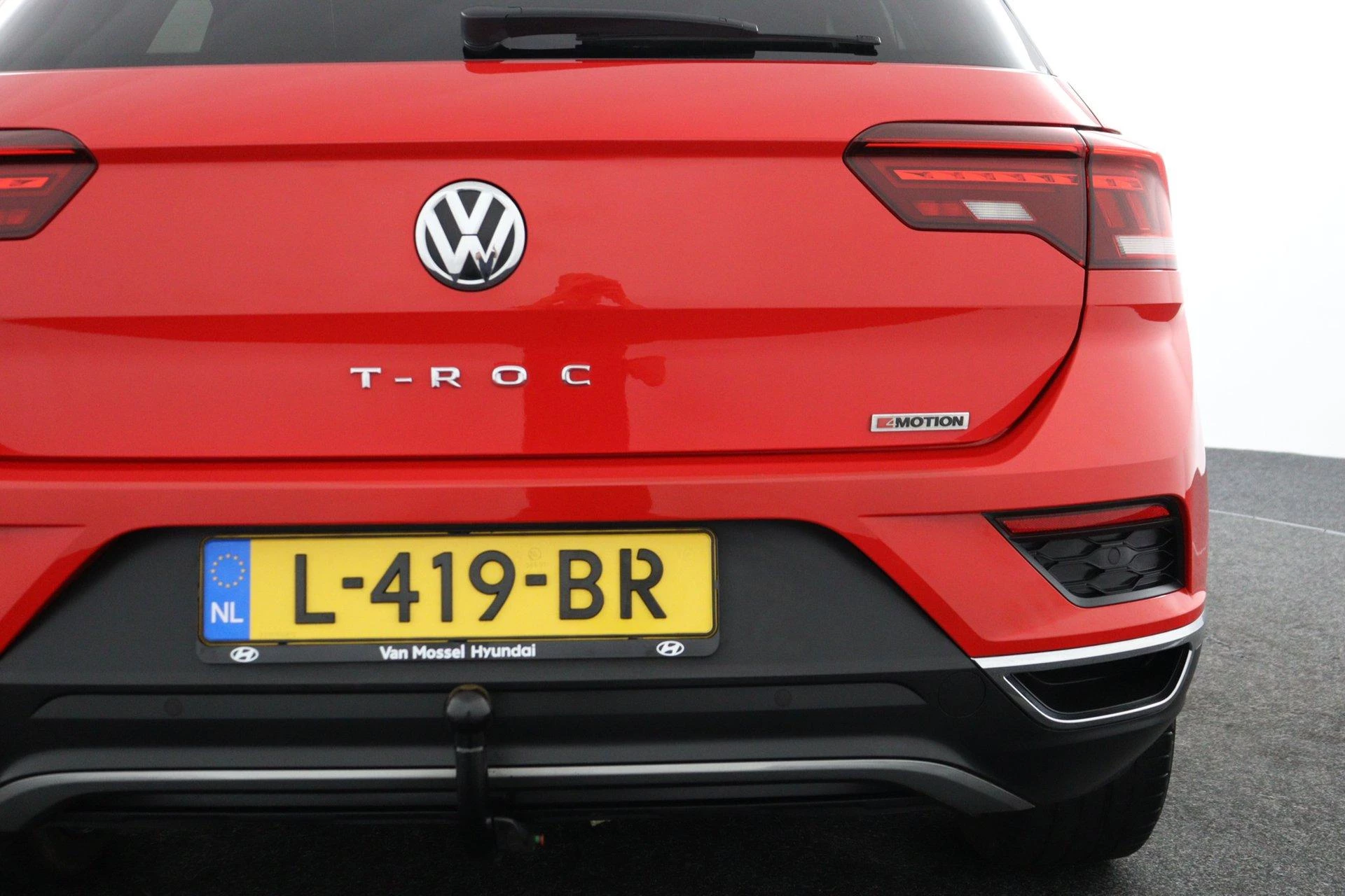 Volkswagen-T-Roc-image-36