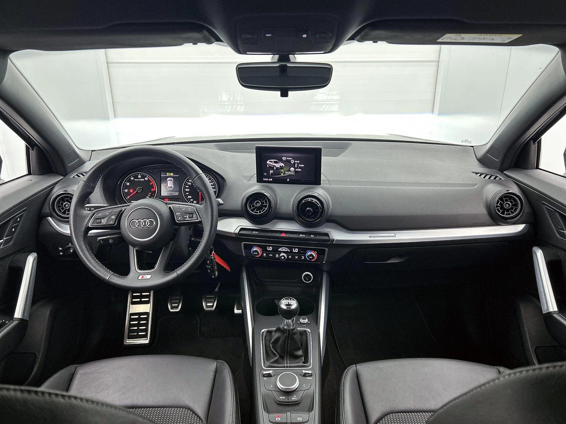 Audi-Q2-image-18