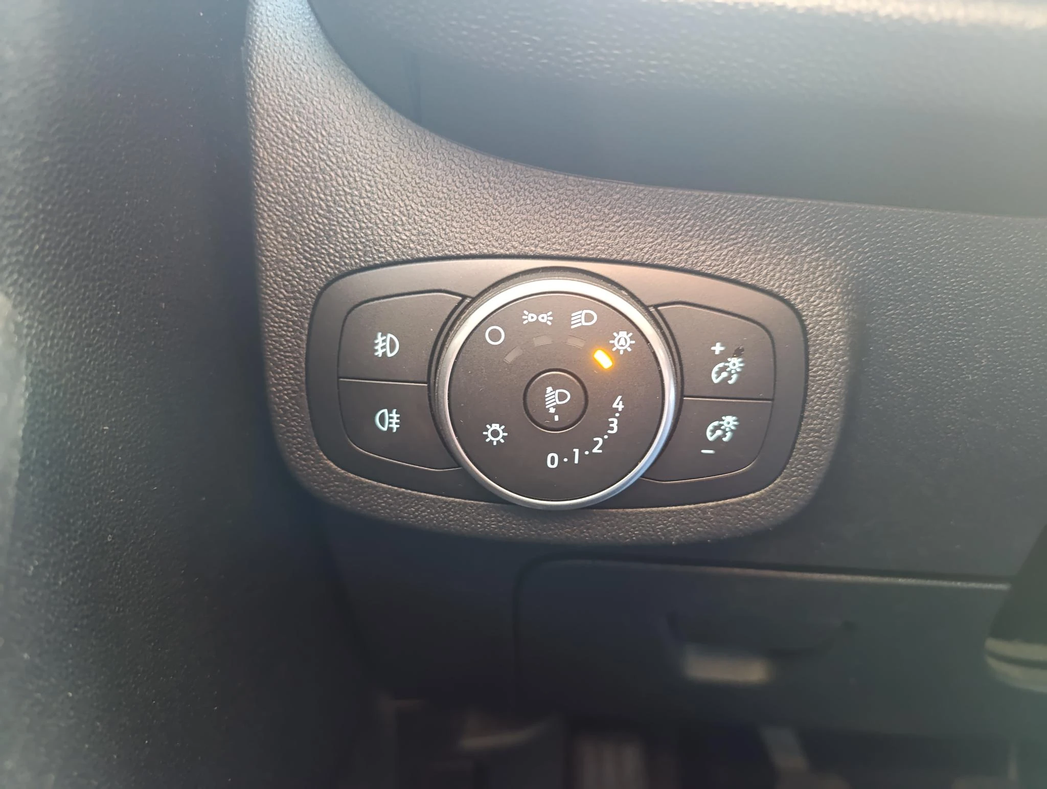 Ford-Fiesta-image-13