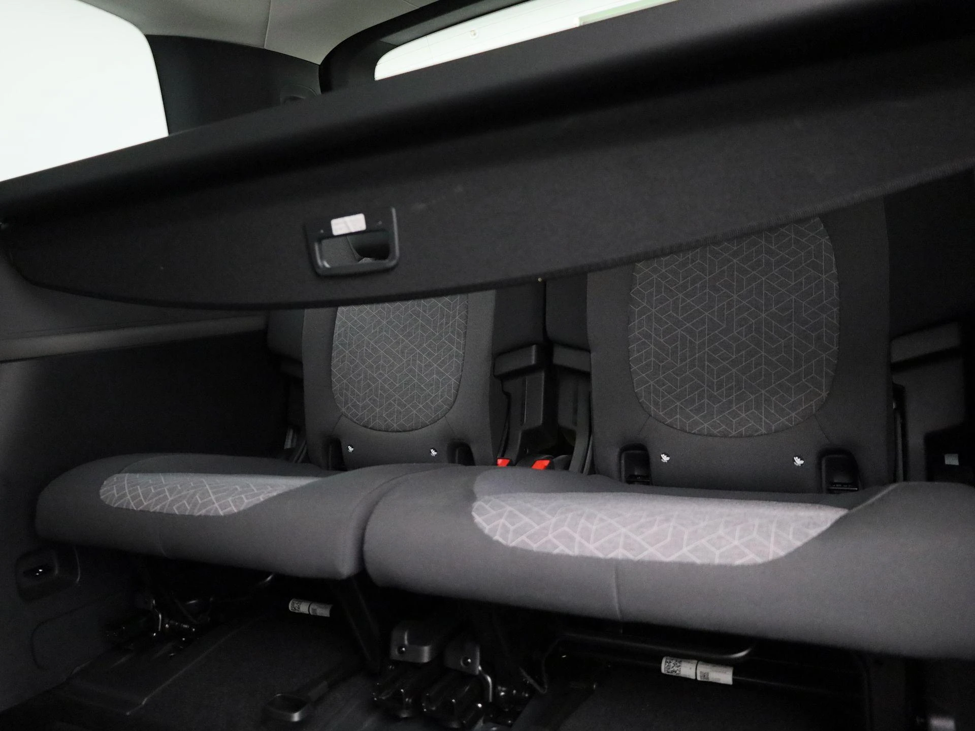 Volkswagen-ID. Buzz-image-11