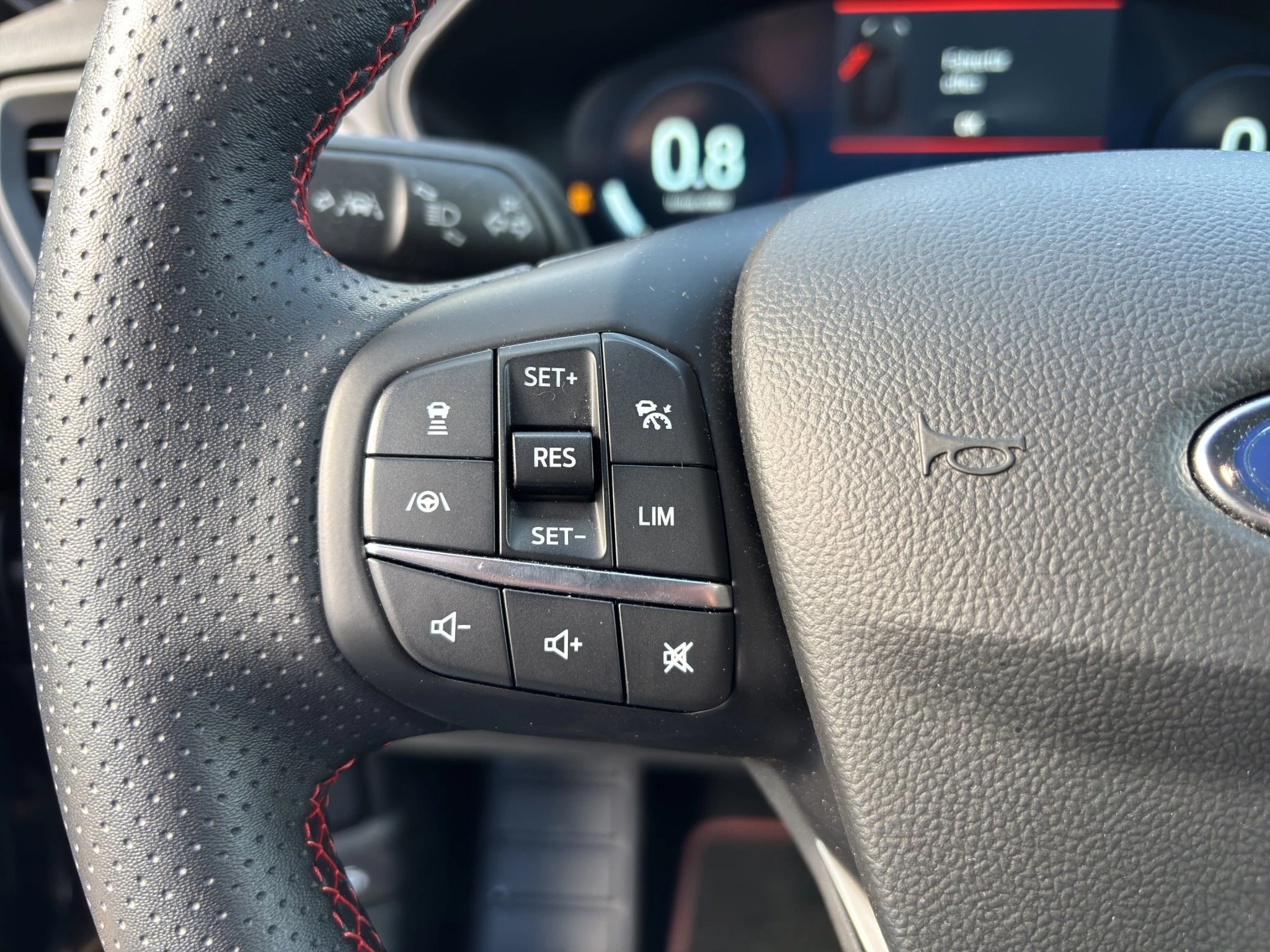 Ford Focus ST-Line X Turnier Aut.*AHK*ACC*HUD*KAM*NAVI*WINTER-PKT.