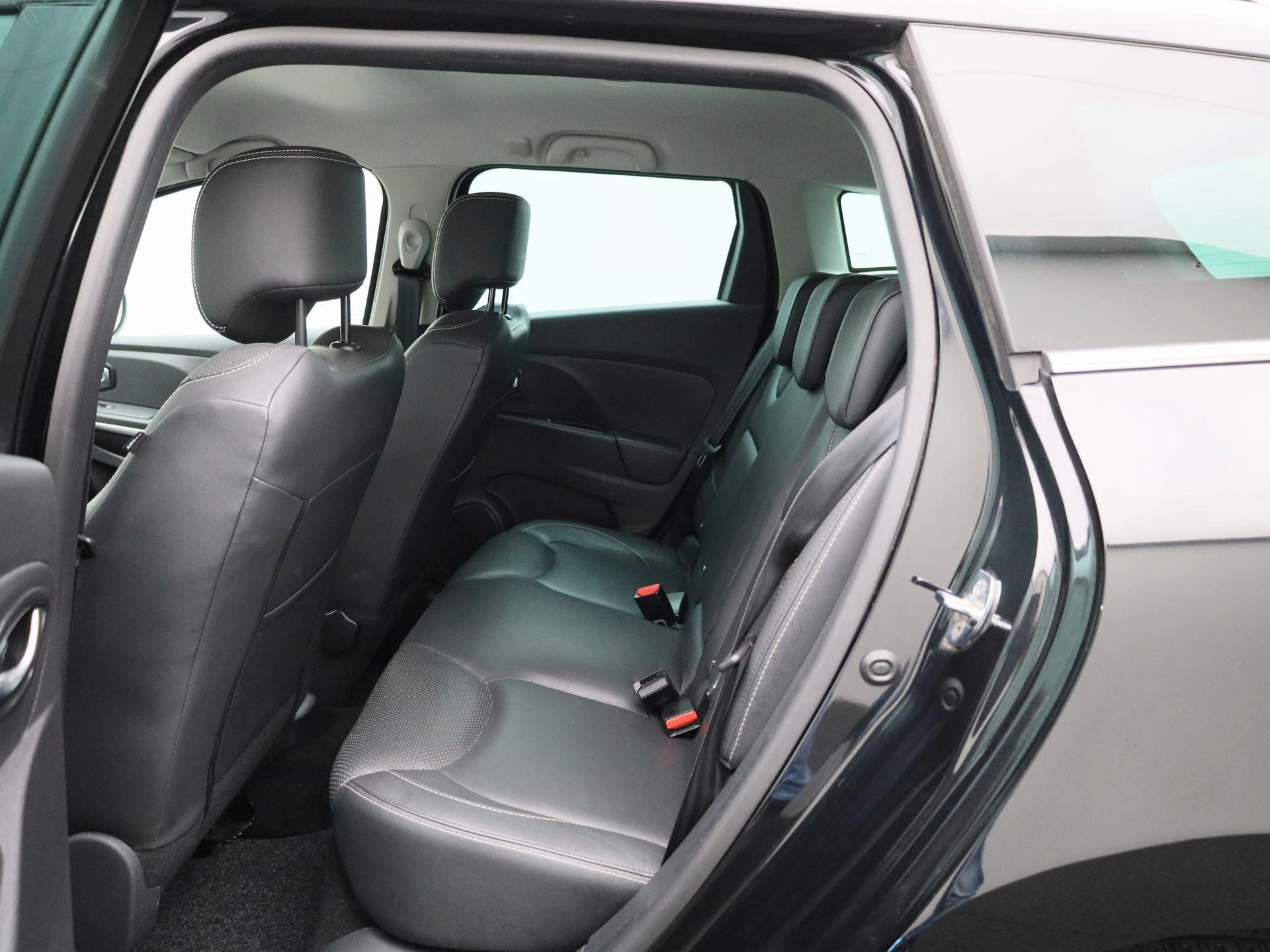 Renault-Clio-image-10