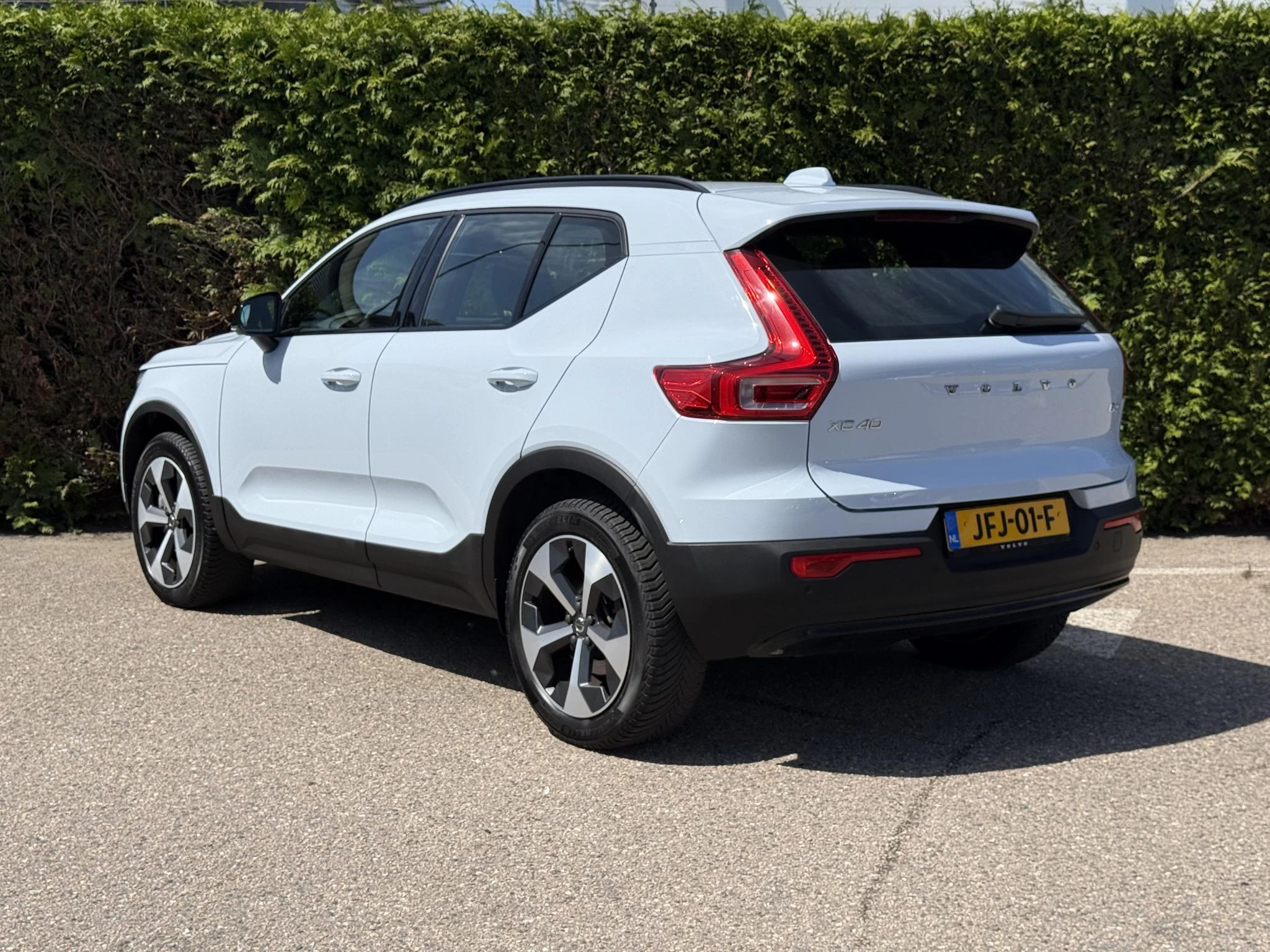 Volvo-XC40-image-5
