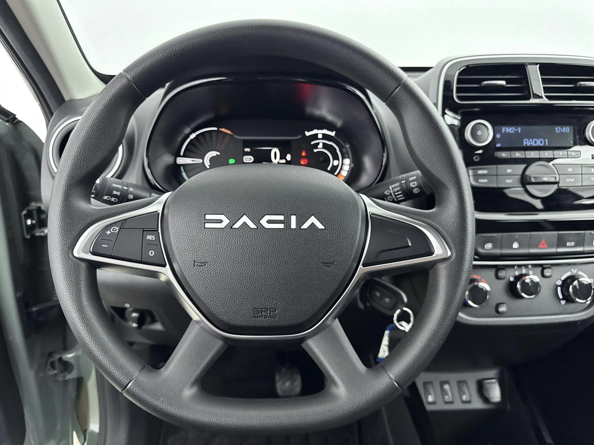 Dacia-Spring-image-19