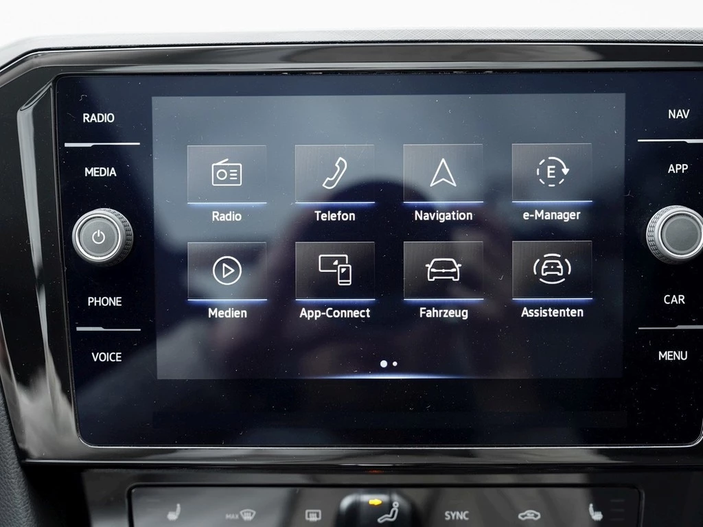 Volkswagen Passat Variant GTE 1.4 TSI Hybrid *LED*Kamera*Travel-Assist*Navi*Panorama*PDC*230Volt*uvm..