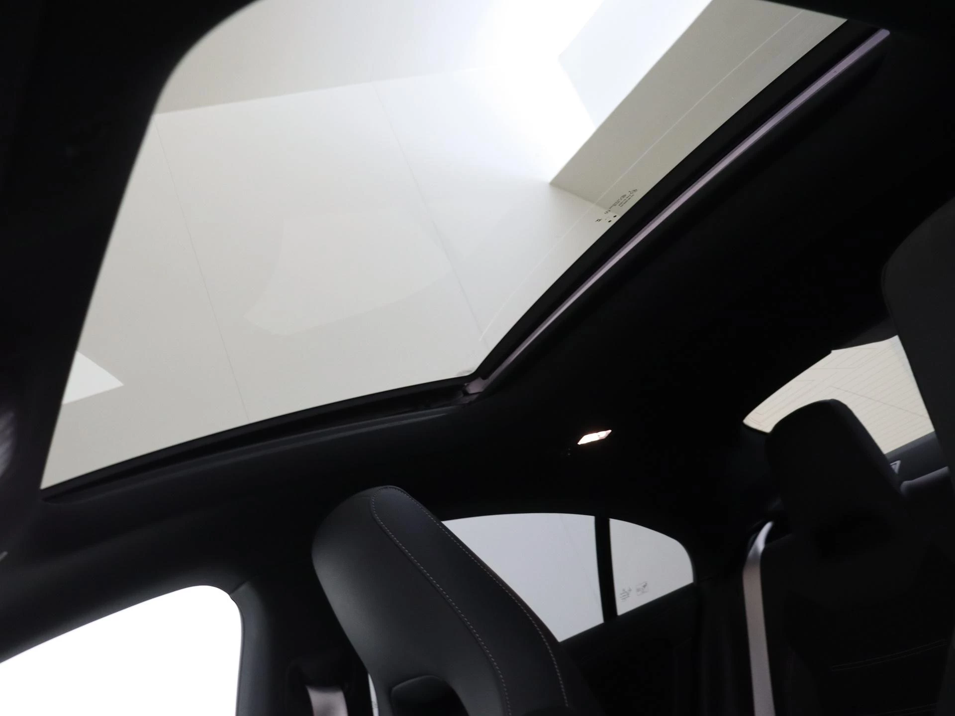 Mercedes-Benz CLA 250 e Business Solution AMG