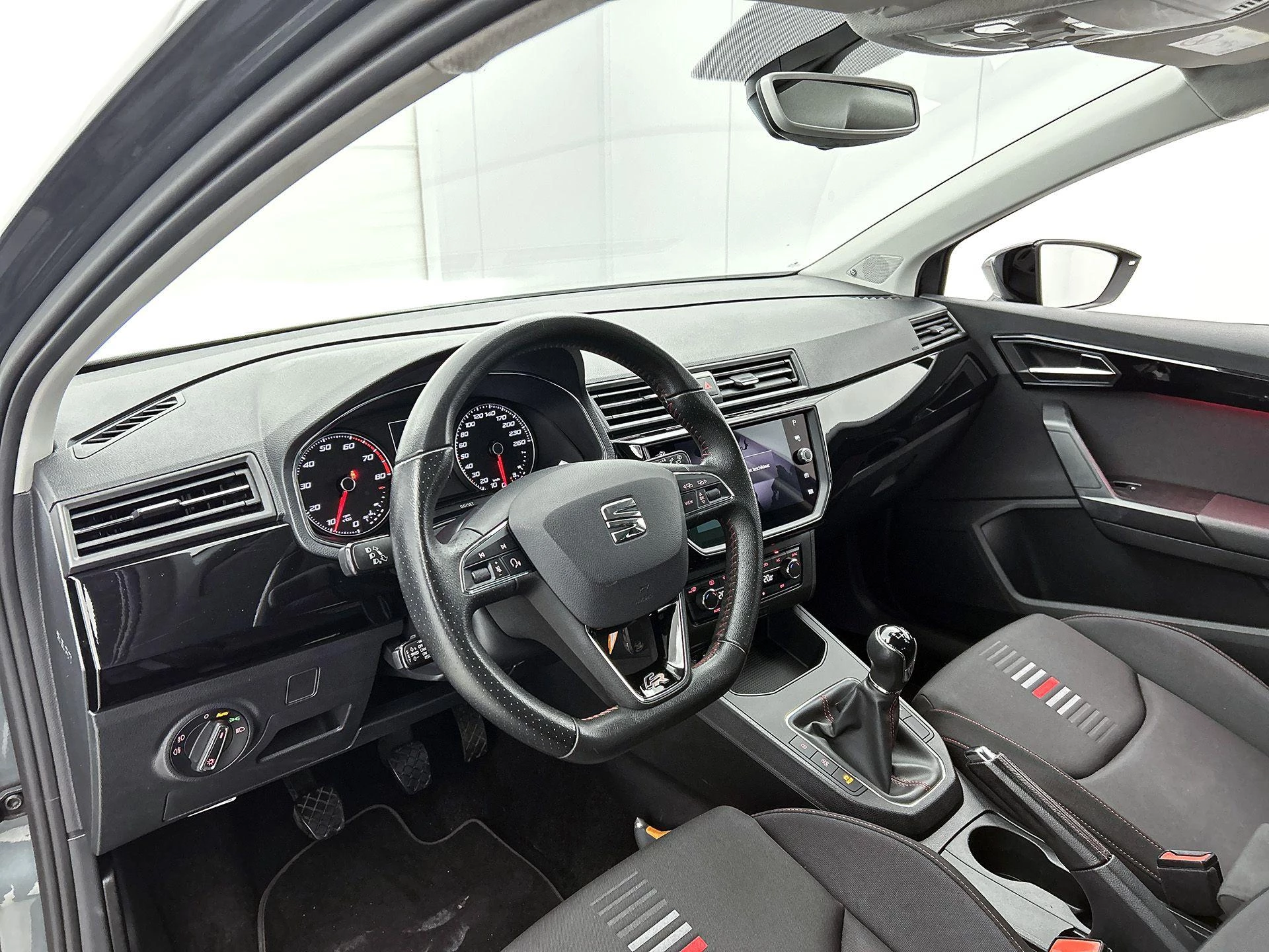 SEAT-Ibiza-image-19