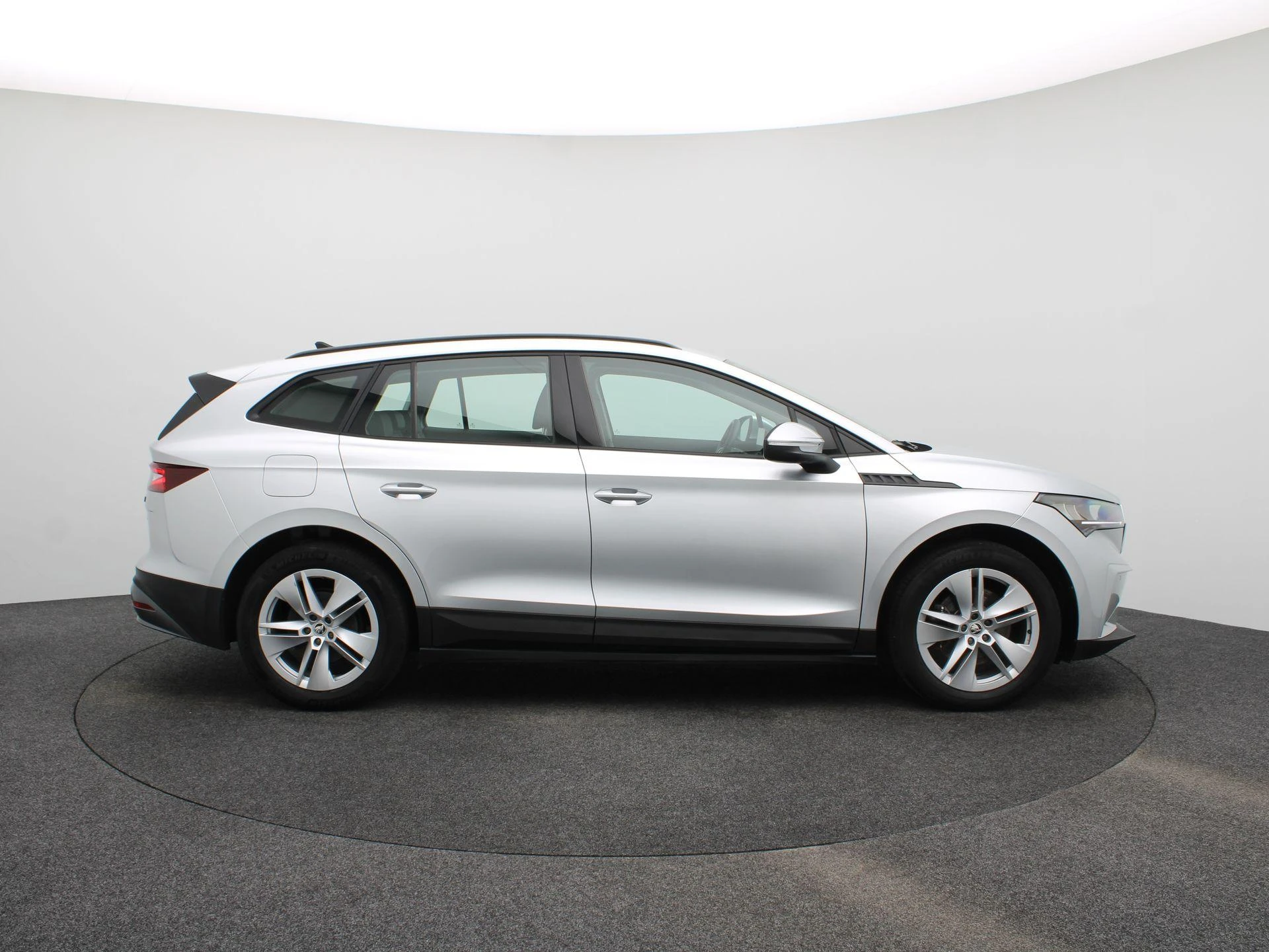 Škoda-Enyaq iV-image-5