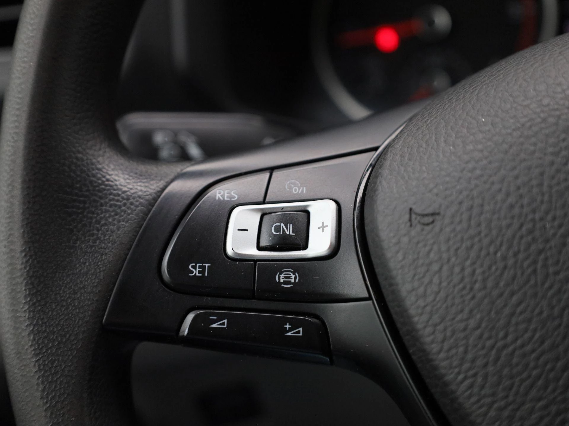 Volkswagen-Crafter-image-22
