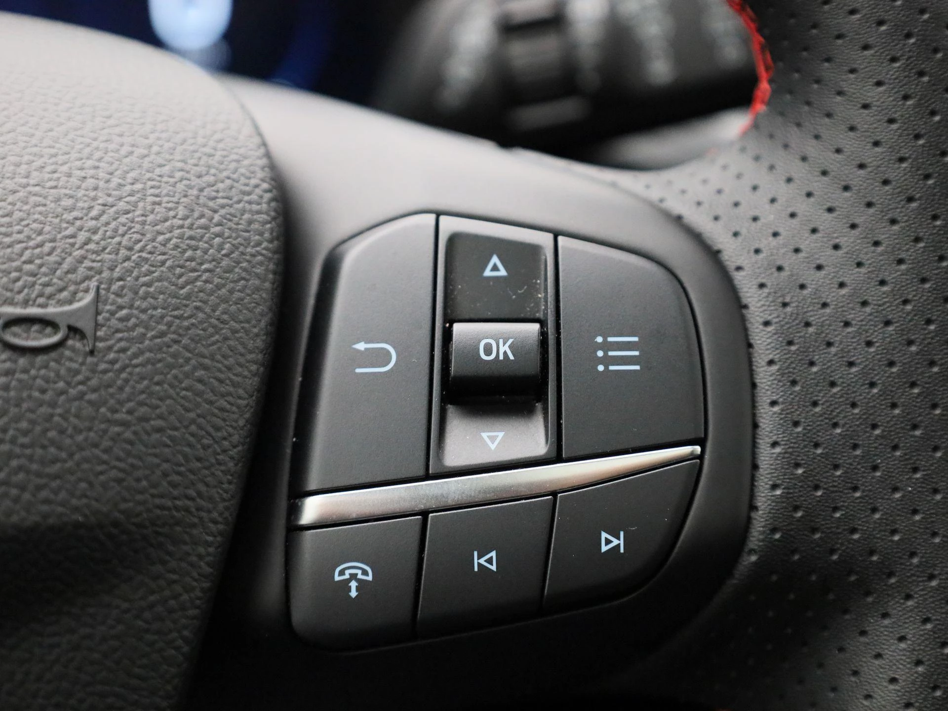 Ford-Kuga-image-26