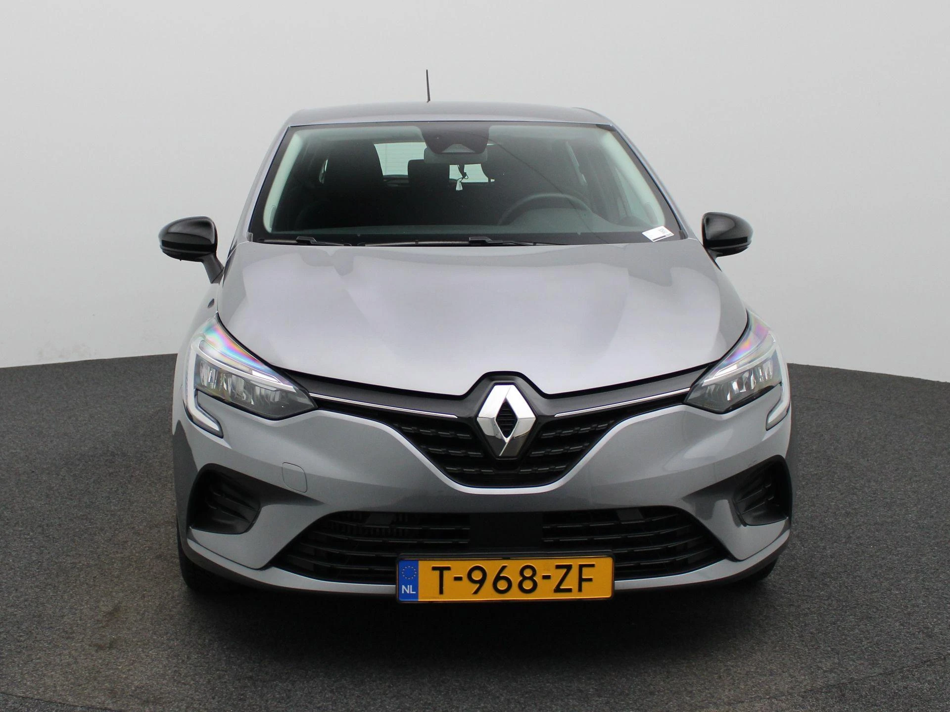 Renault-Clio-image-2