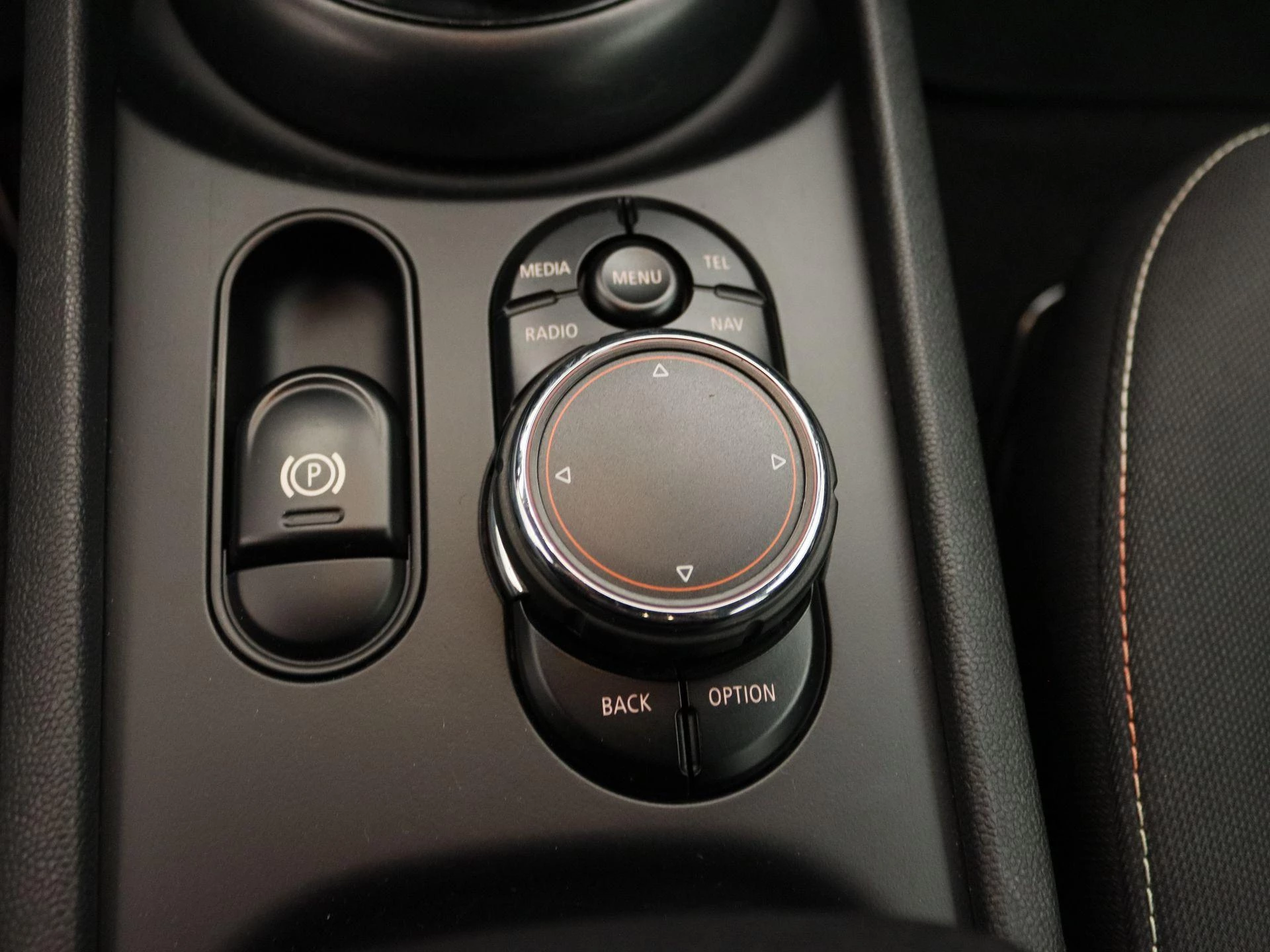 MINI-Clubman-image-17