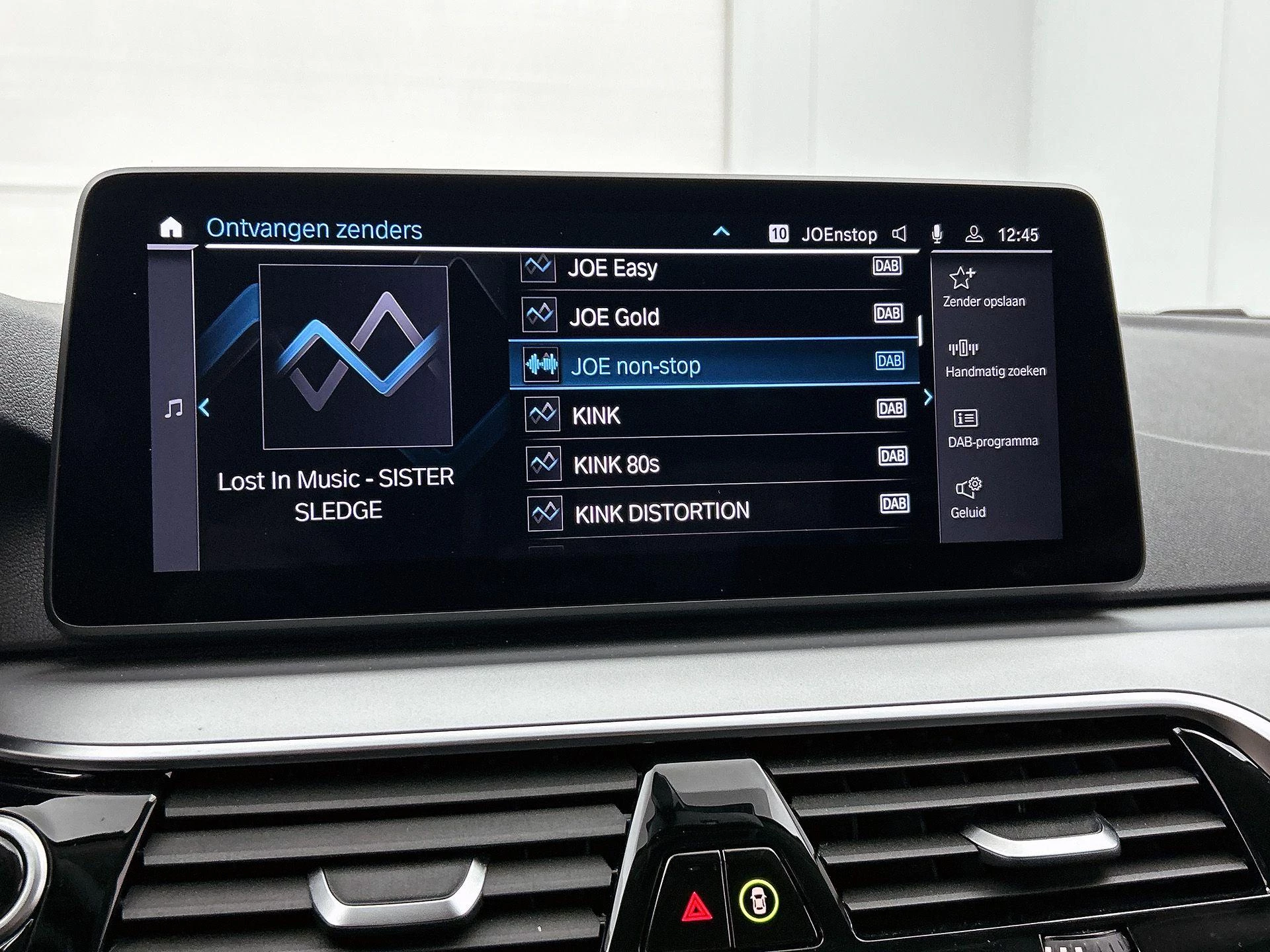 BMW-5 Serie-image-6