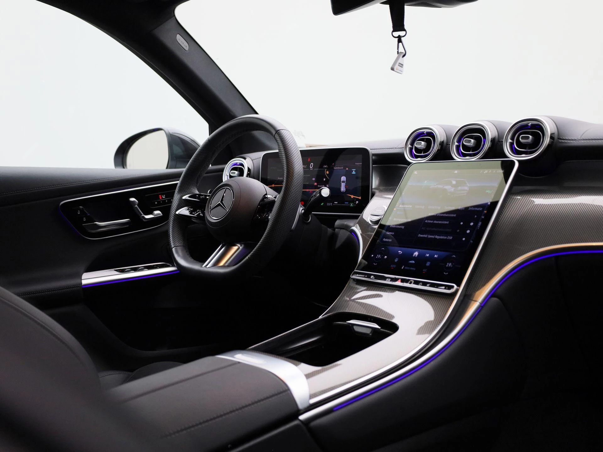 Mercedes-Benz GLC 300 d 4MATIC + AMG LINE + TREKHAAK +