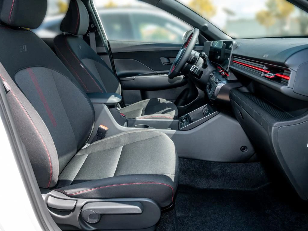 Hyundai-Kona-image-15