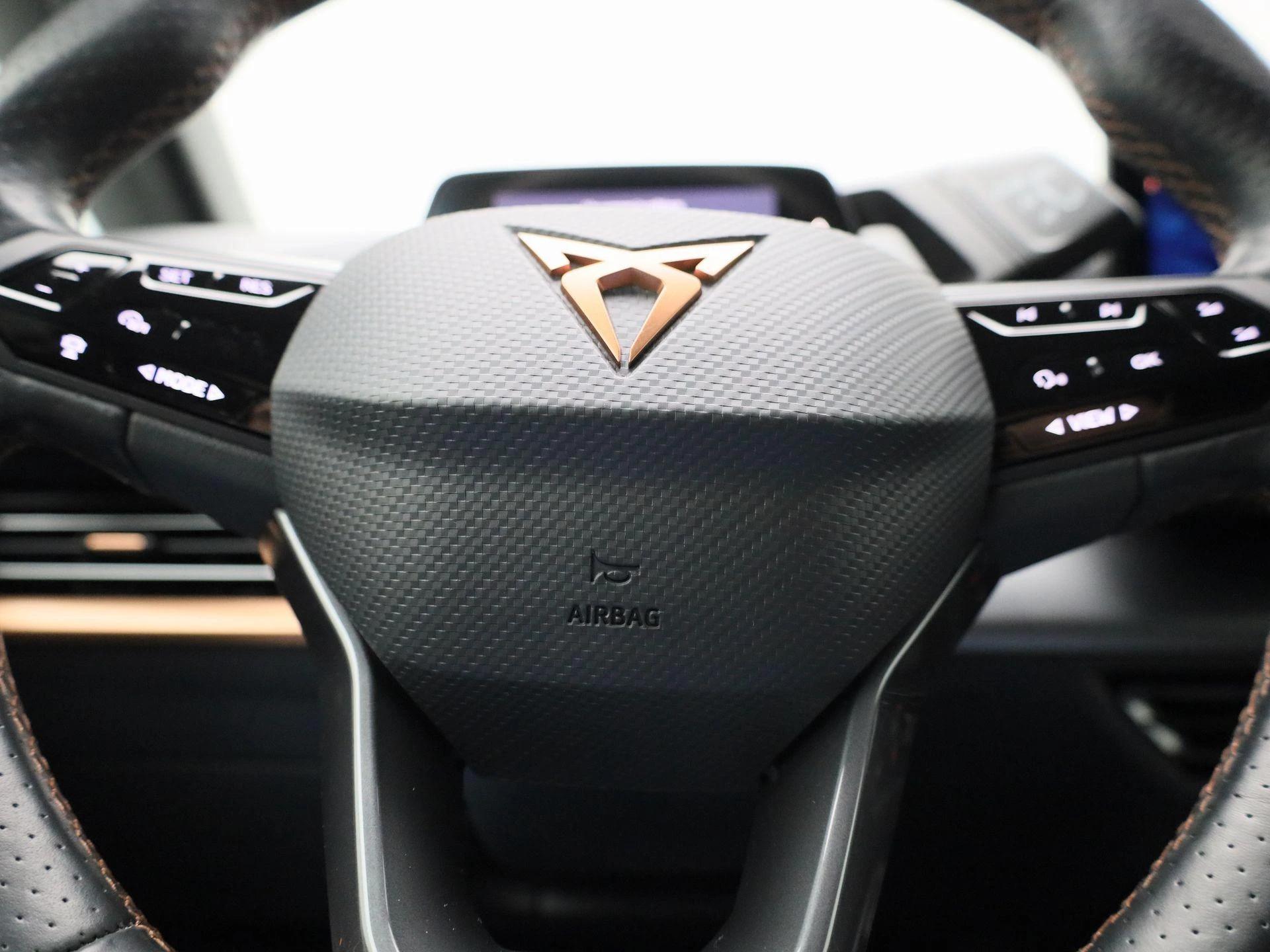 CUPRA-Born-image-25