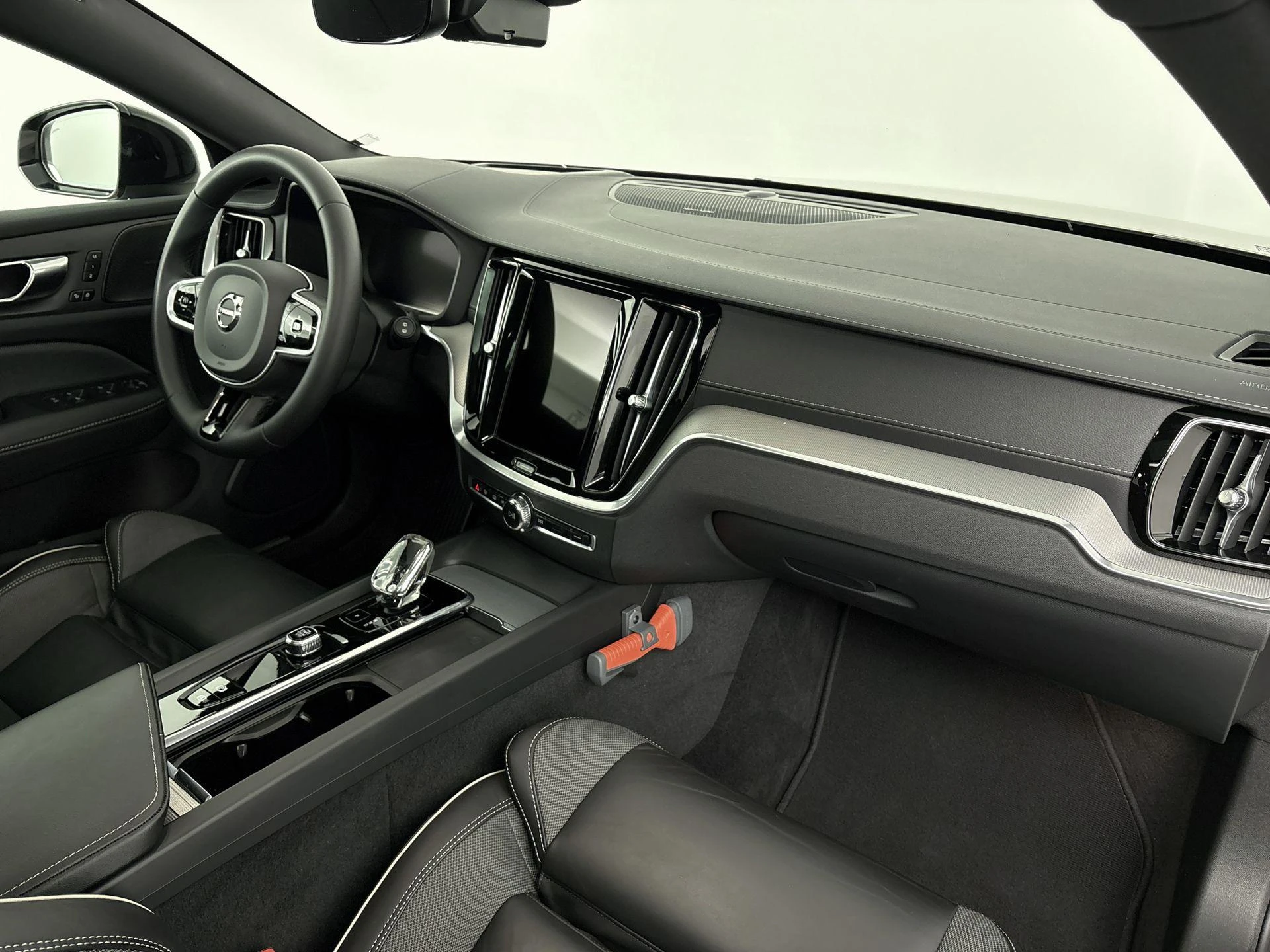 Volvo-V60-image-19
