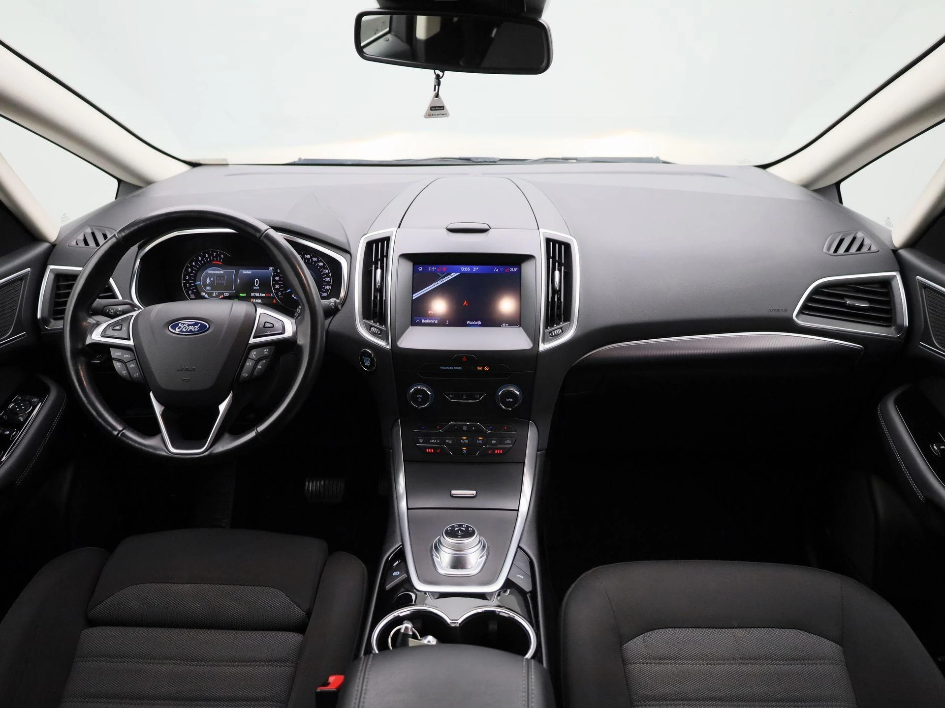 Ford-S-Max-image-36