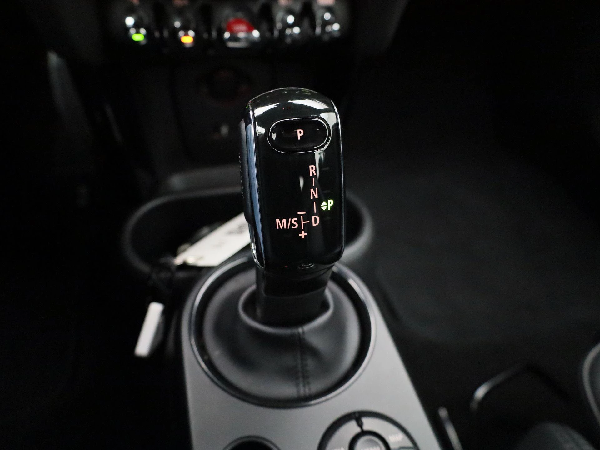 MINI-Cooper S Cabrio-image-22