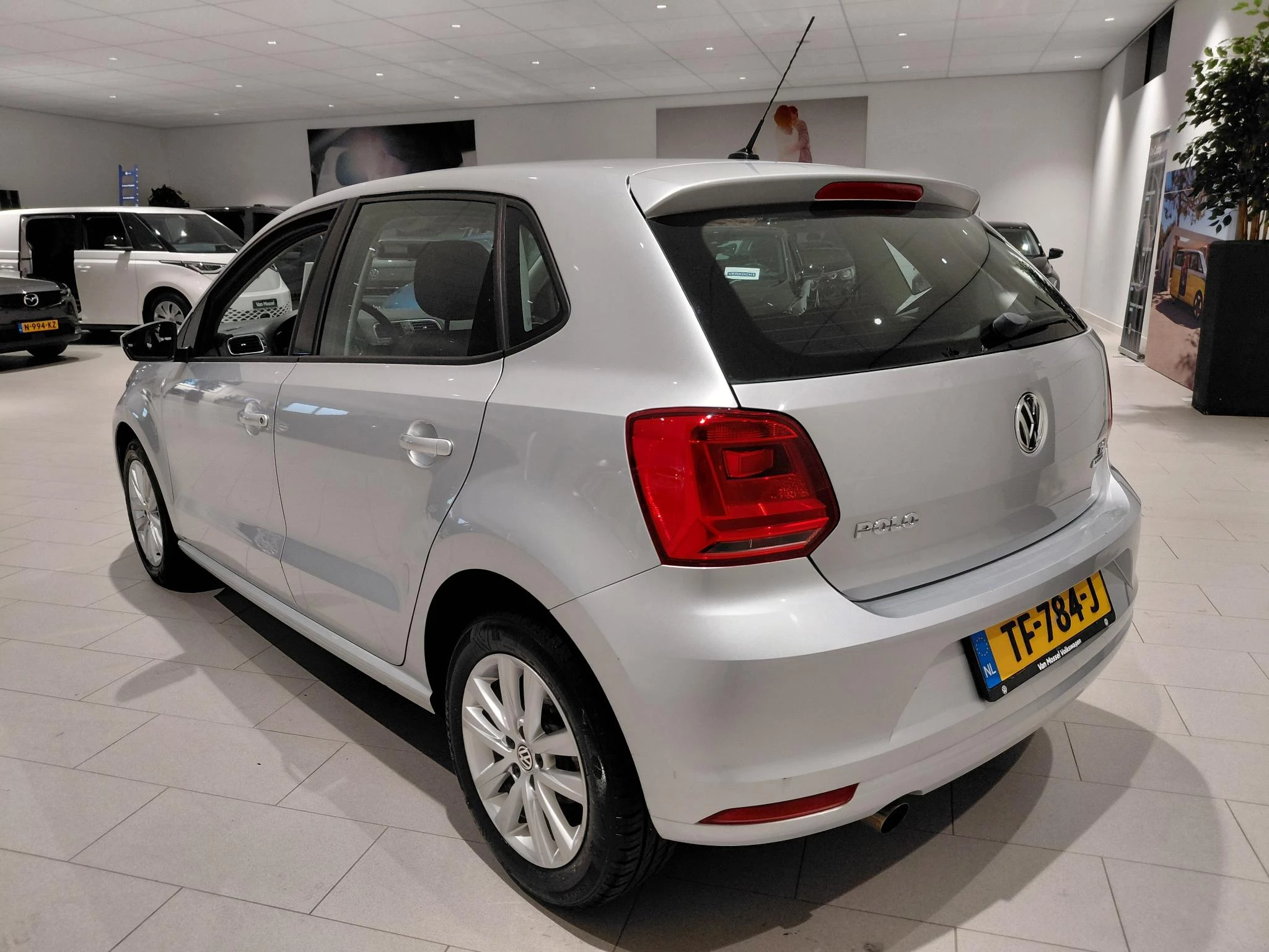 Volkswagen Polo 1.2 TSI Comfortline Business R