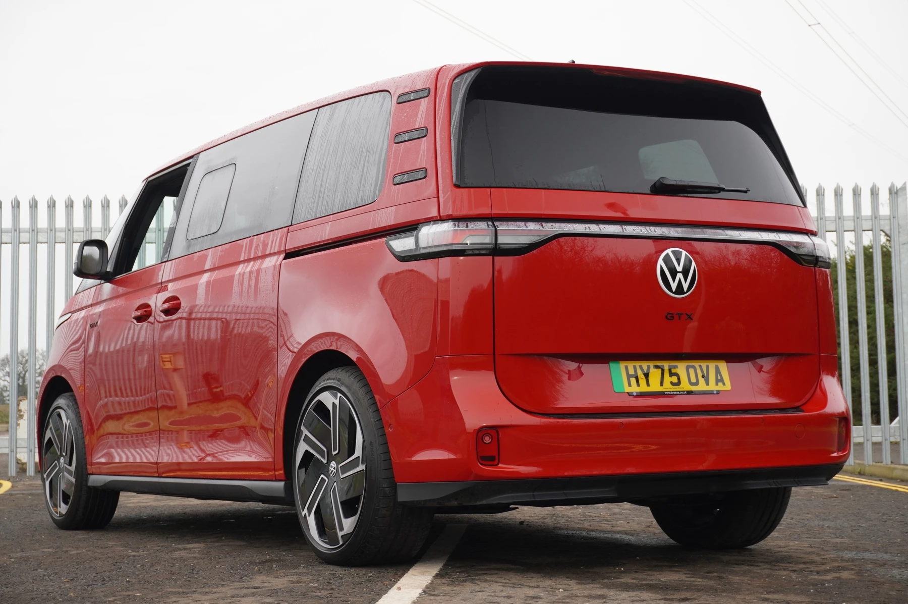 Volkswagen-ID. Buzz-image-2