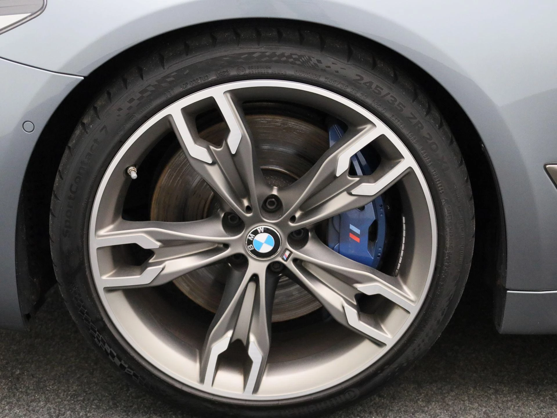BMW 5 Serie M550i xDrive High Executive