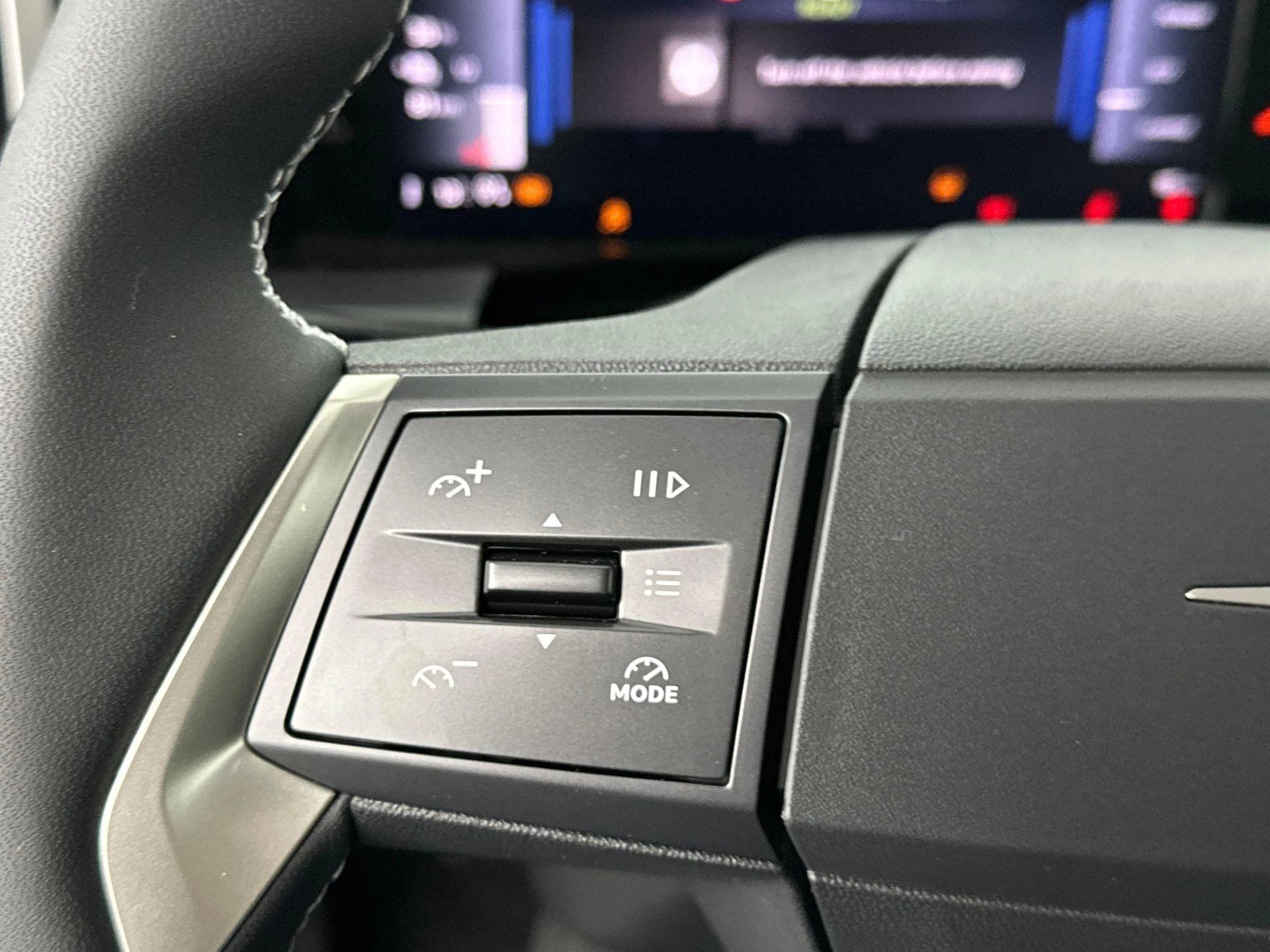 Opel-Frontera-image-13