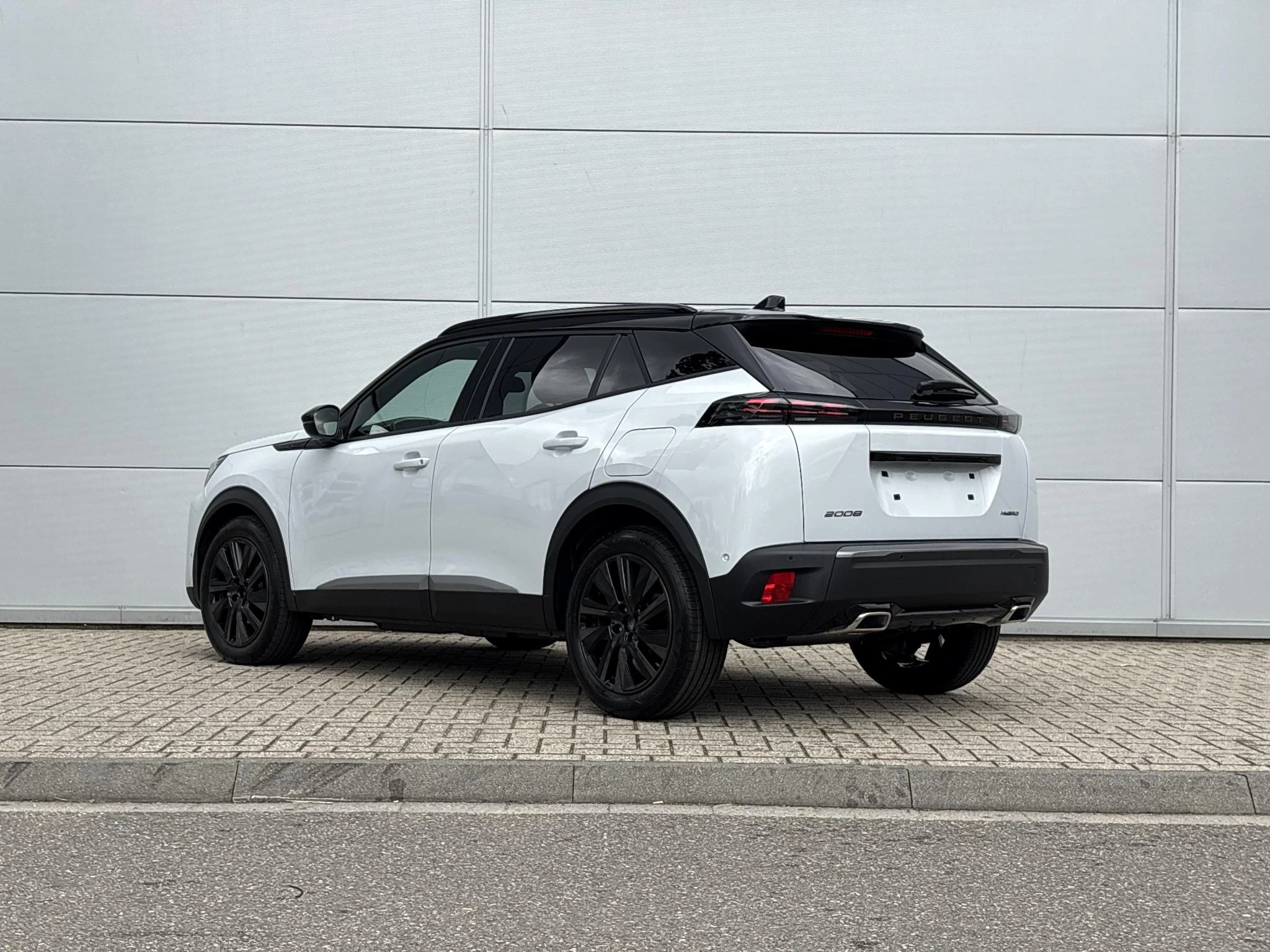 Peugeot-2008-image-3