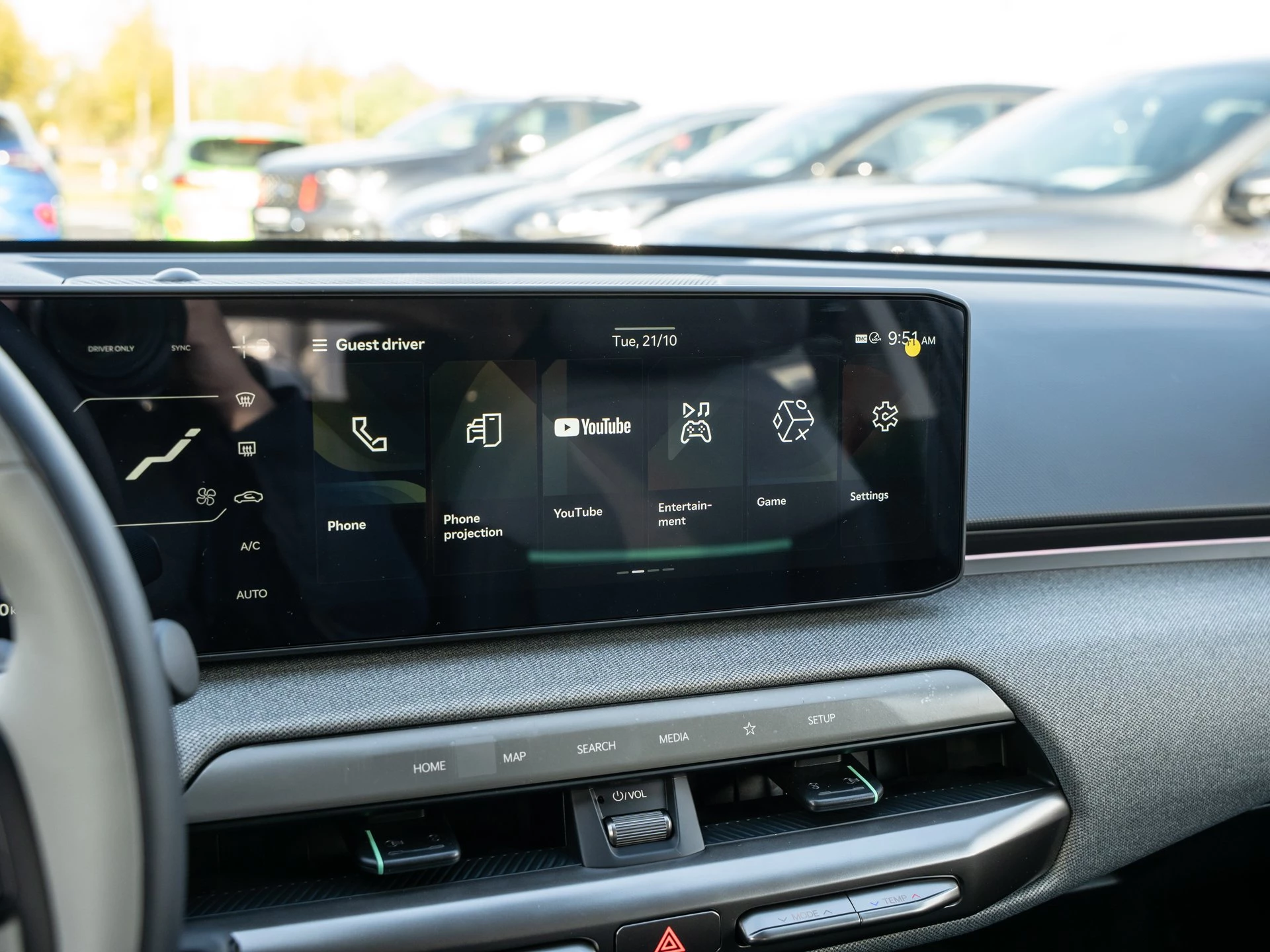 Kia EV4 Hatchback Earth 81.0 kWh ACC NAVI LED SHZ LEDER 360GRAD *SALE*