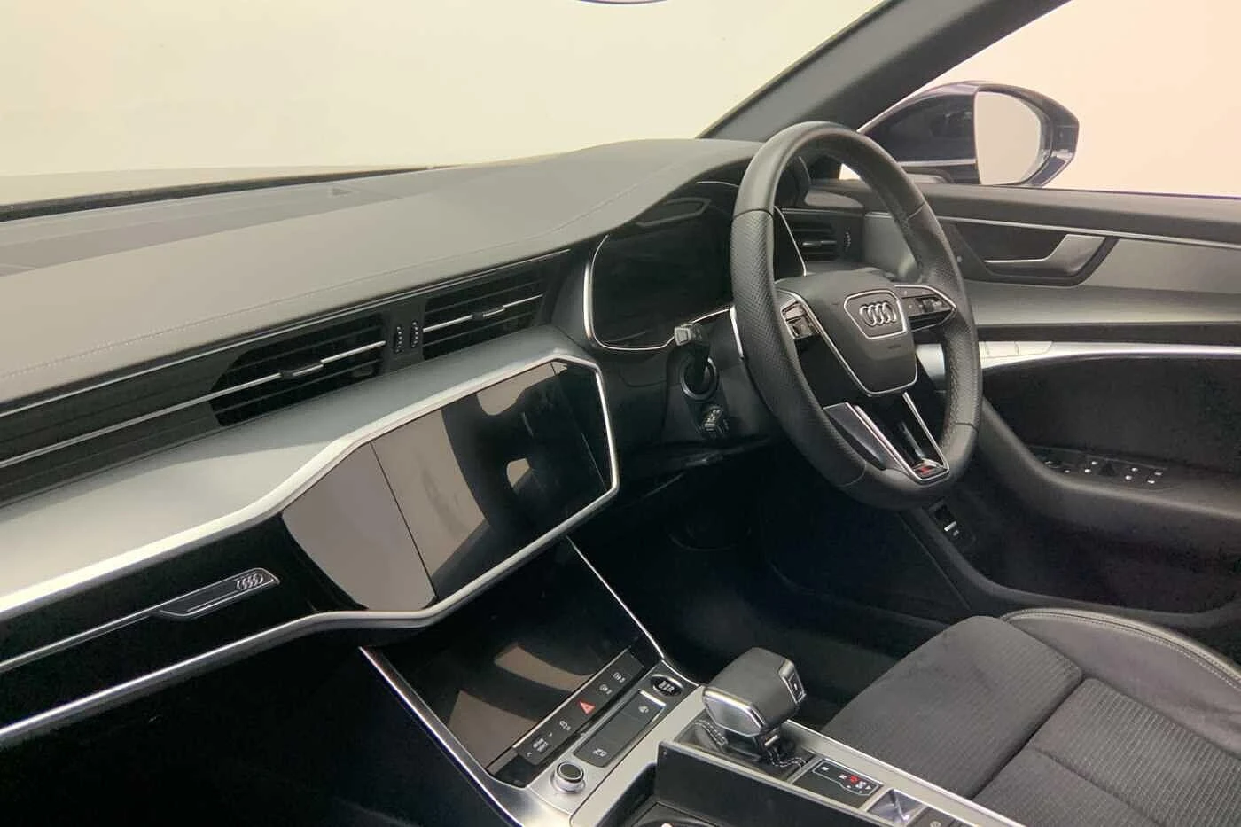 Audi-A6-image-11
