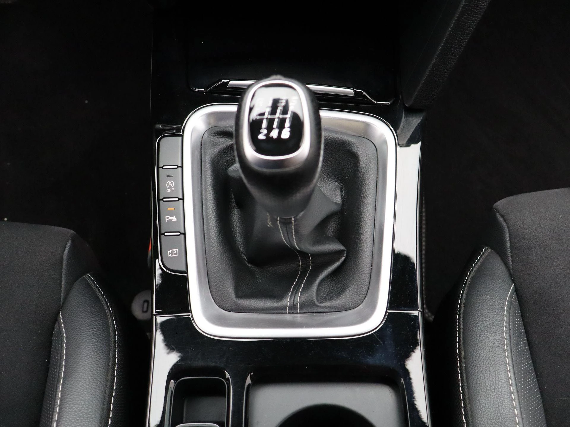 Kia-ProCeed-image-11