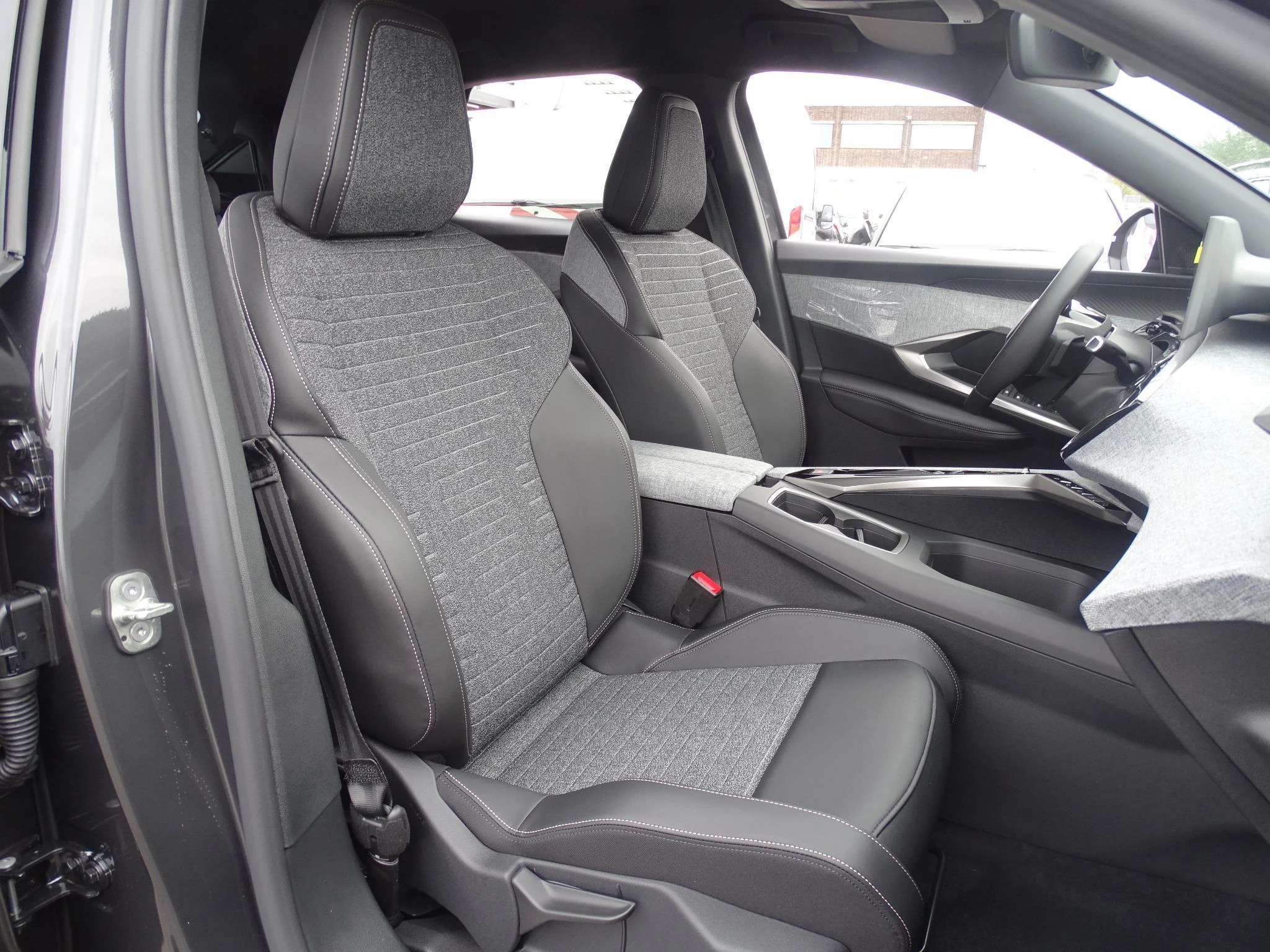 Peugeot-3008-image-11