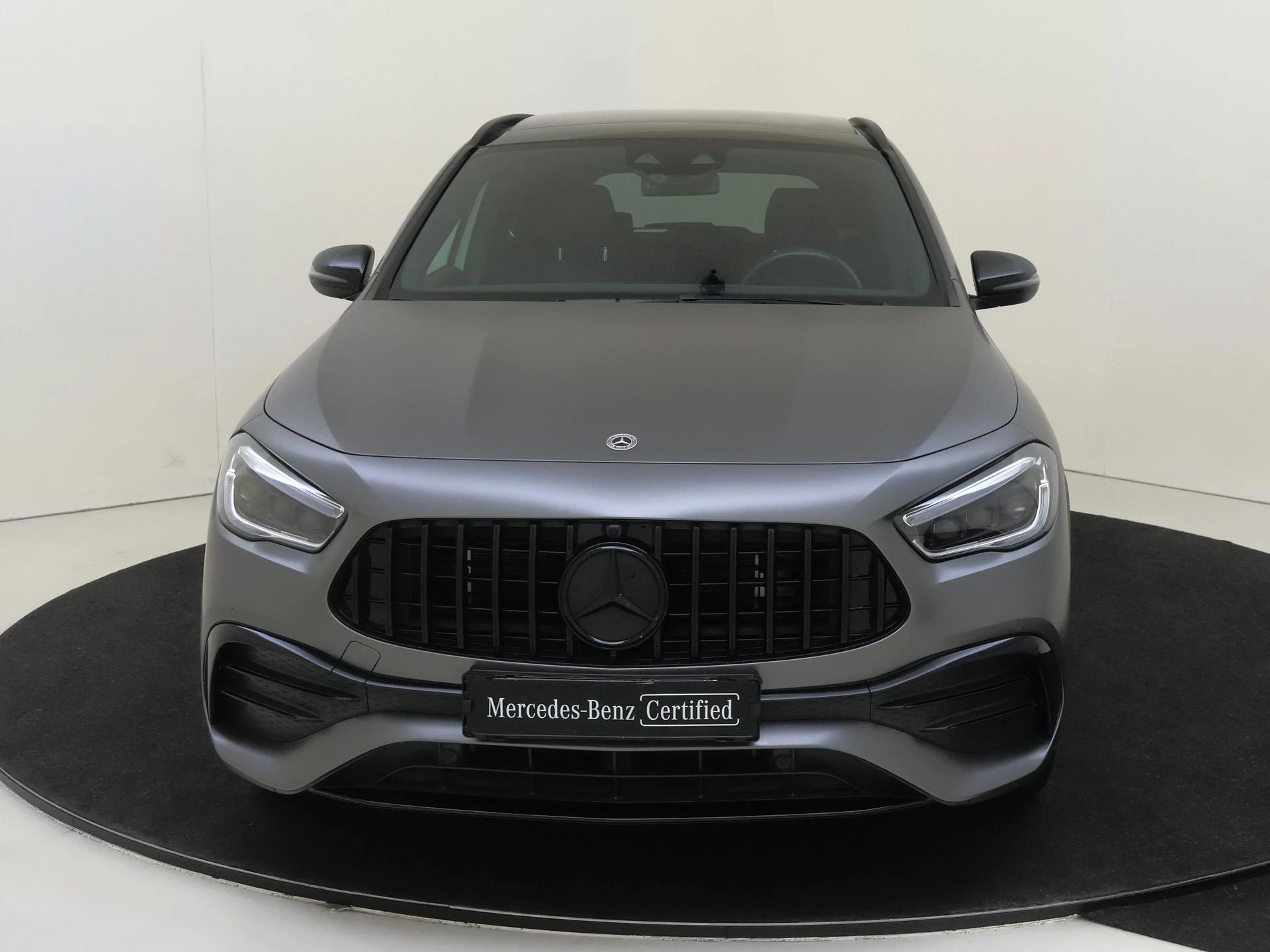 Mercedes-Benz-GLA-image-6