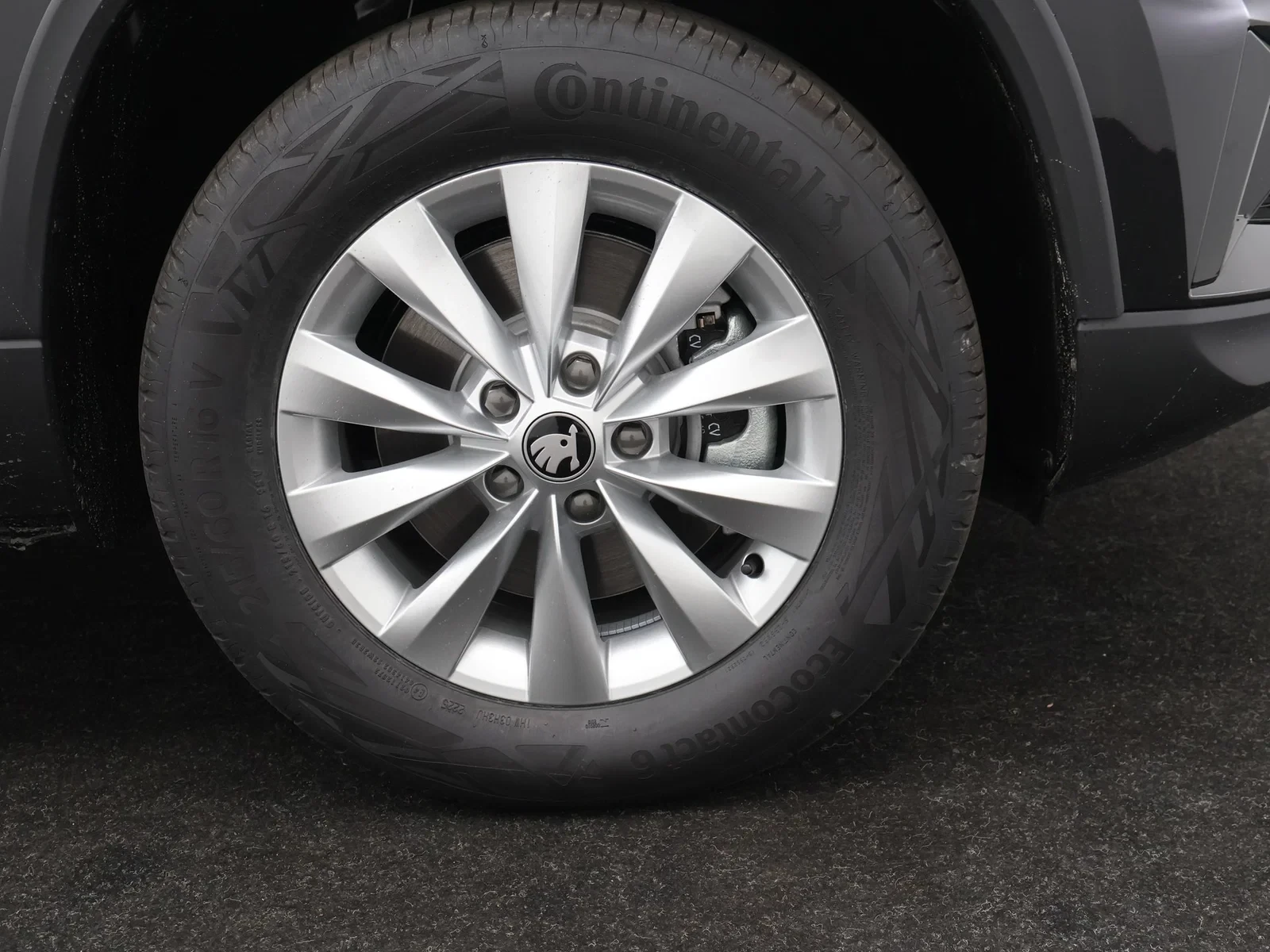 Škoda Karoq Karoq Family 1.5 TSI 110kW (150pk) DSG7 / DEMO