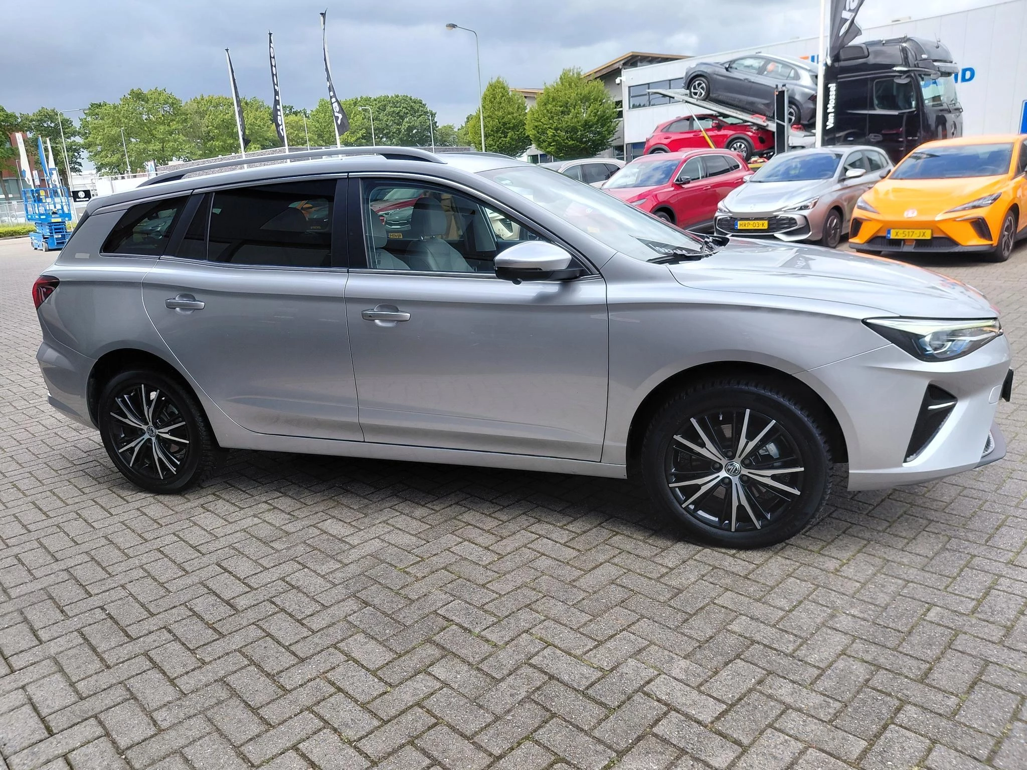 MG MG5 Electric Long Range Luxury 61 kWh