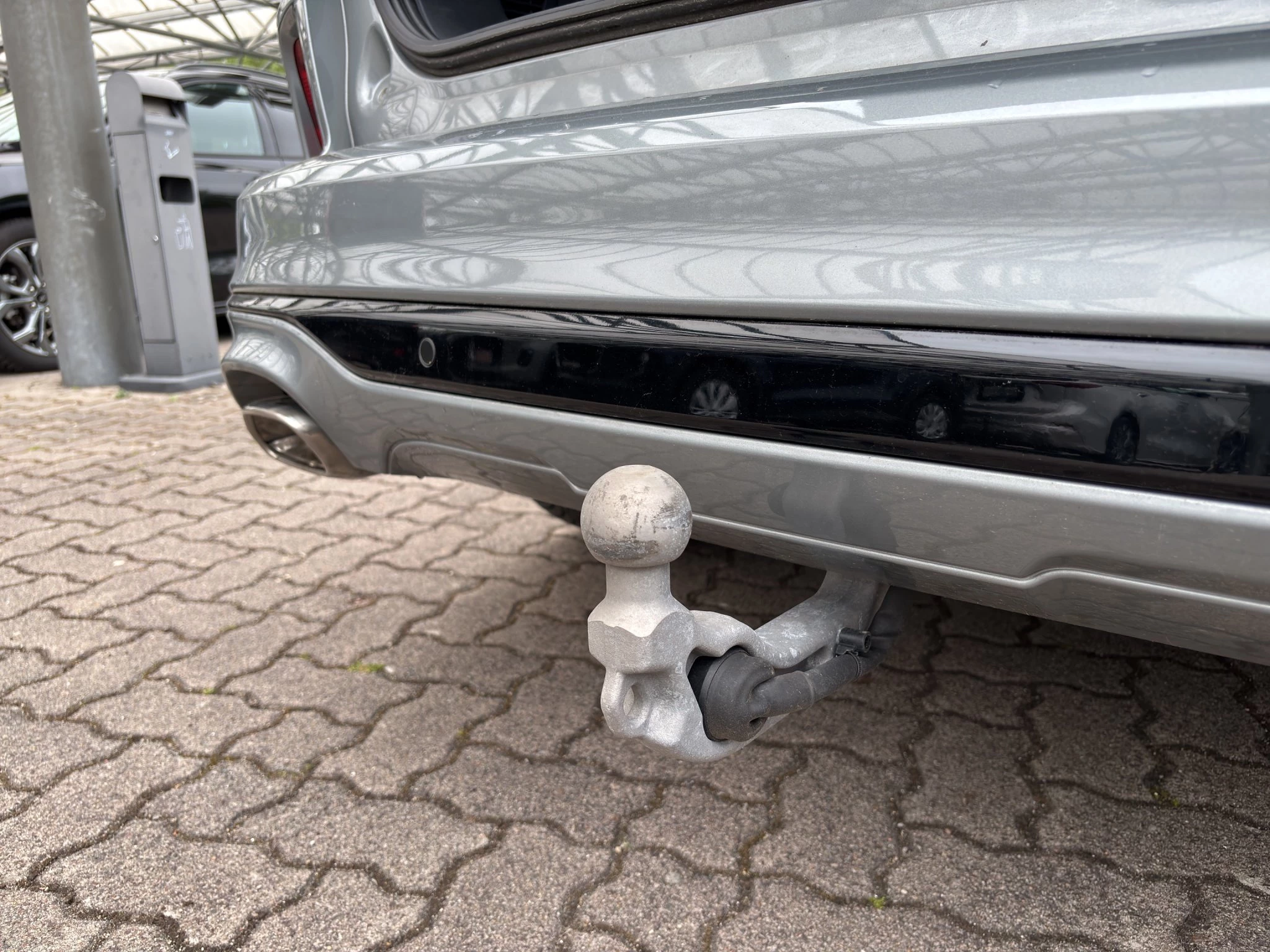 Ford Kuga ST-Line X Aut.*PANO*AHK*360GRAD*LED-MATRIX*NAVI*GRA*WINTER-PKT.
